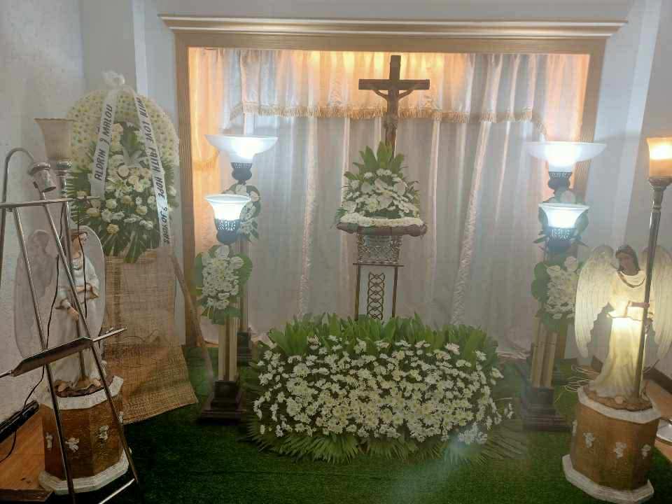 Funeral Flower Arrangement Set #!
