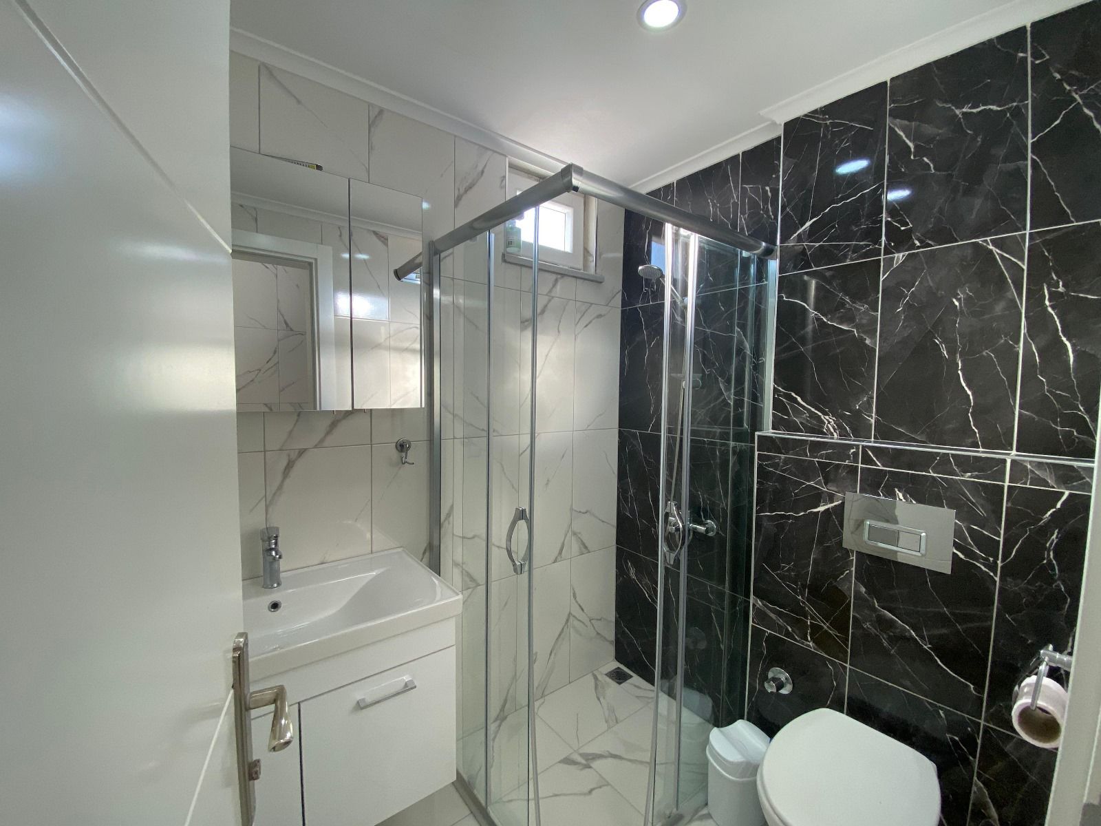 Alanya demirtaş 2+1 lüks eşyalı daire