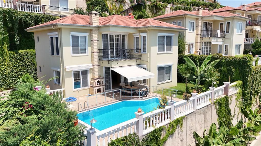 MAHMUTLAR GOLD CİTY 3+1 VİLLA