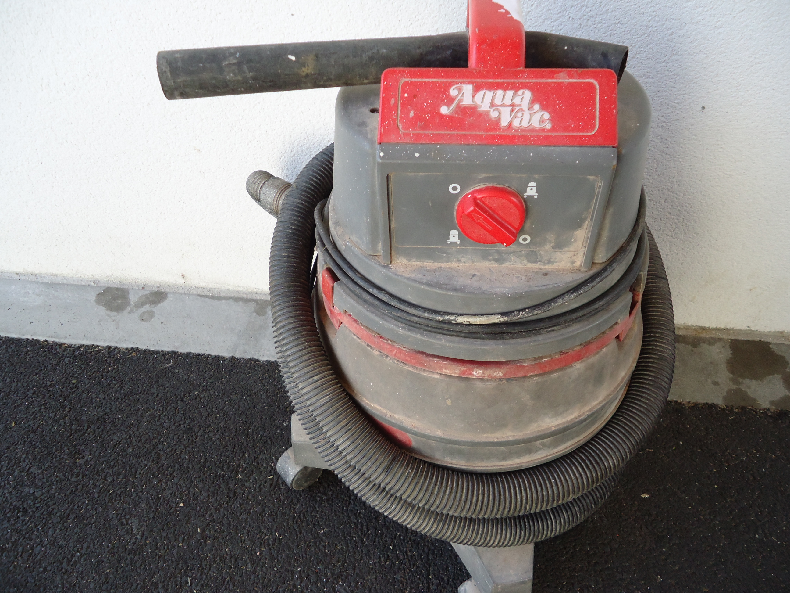 Aspirateur Aqua Vac