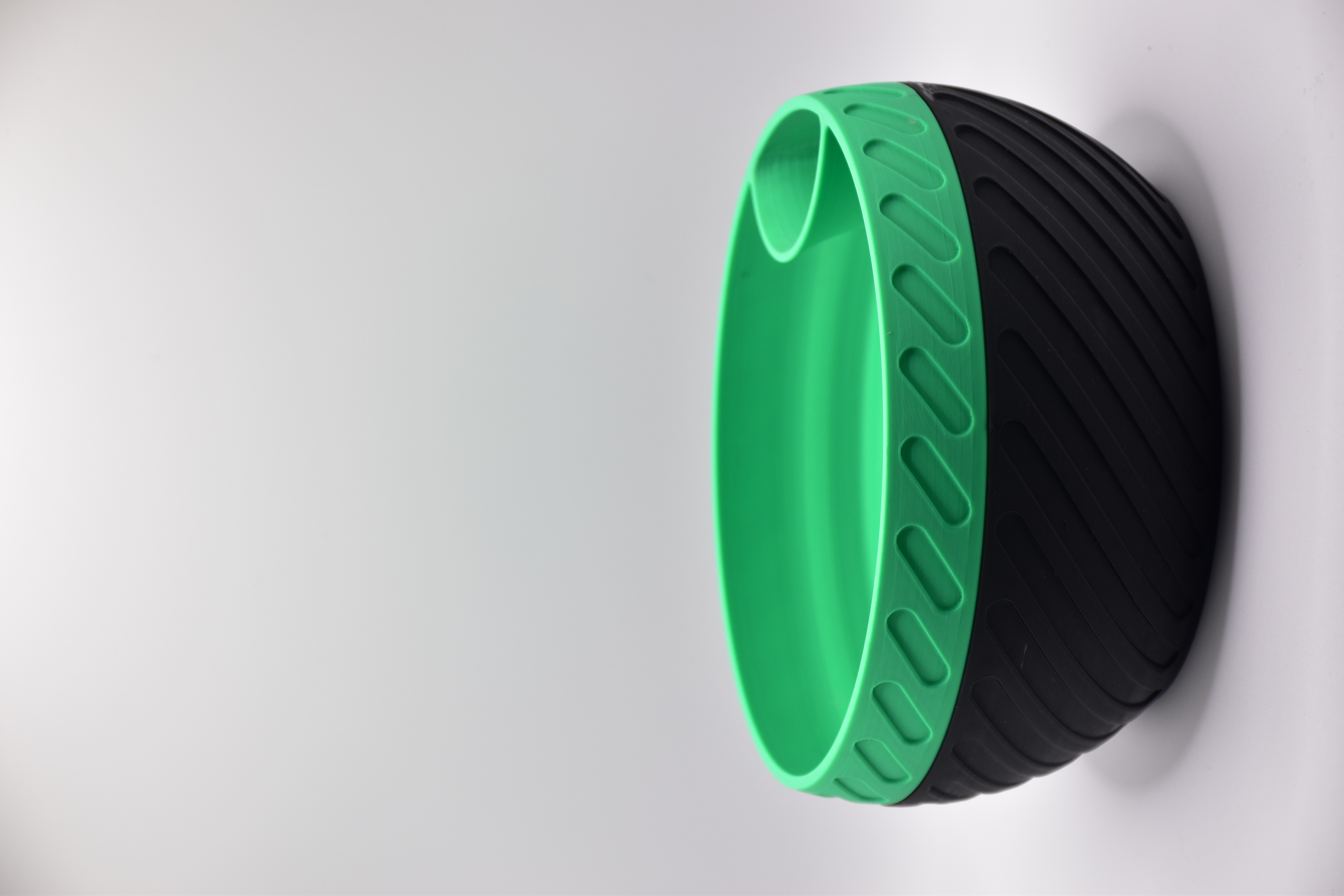 Custom 3D-Printed Grip Bowl – Seed Edition