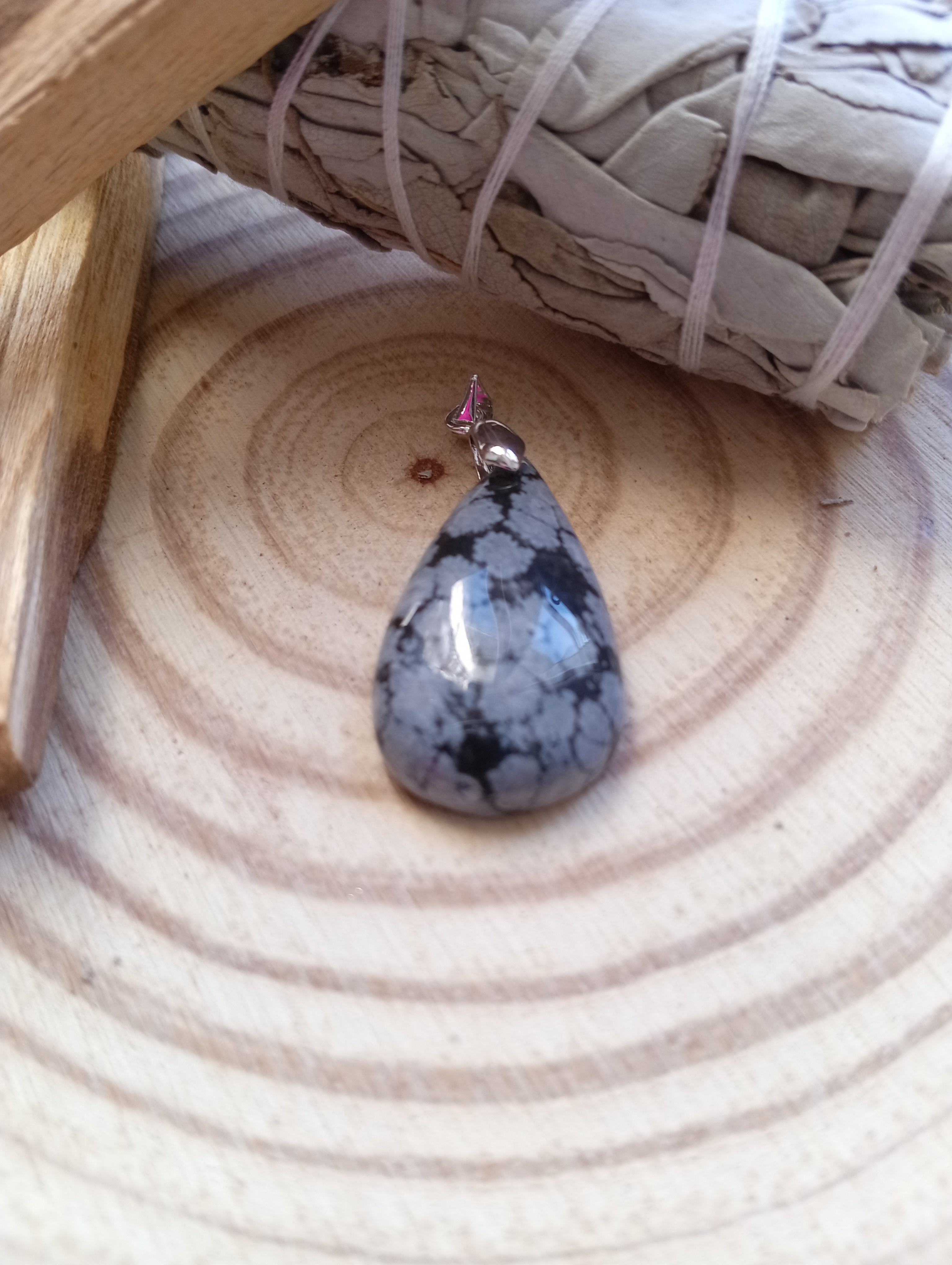 Obsidienne flocon de neige