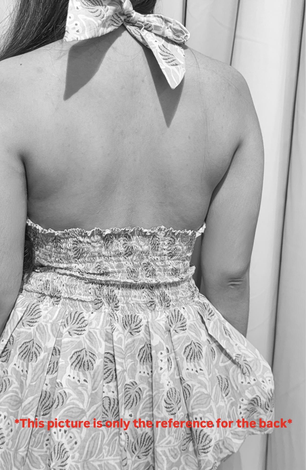 Halter Tie back Top [Black]