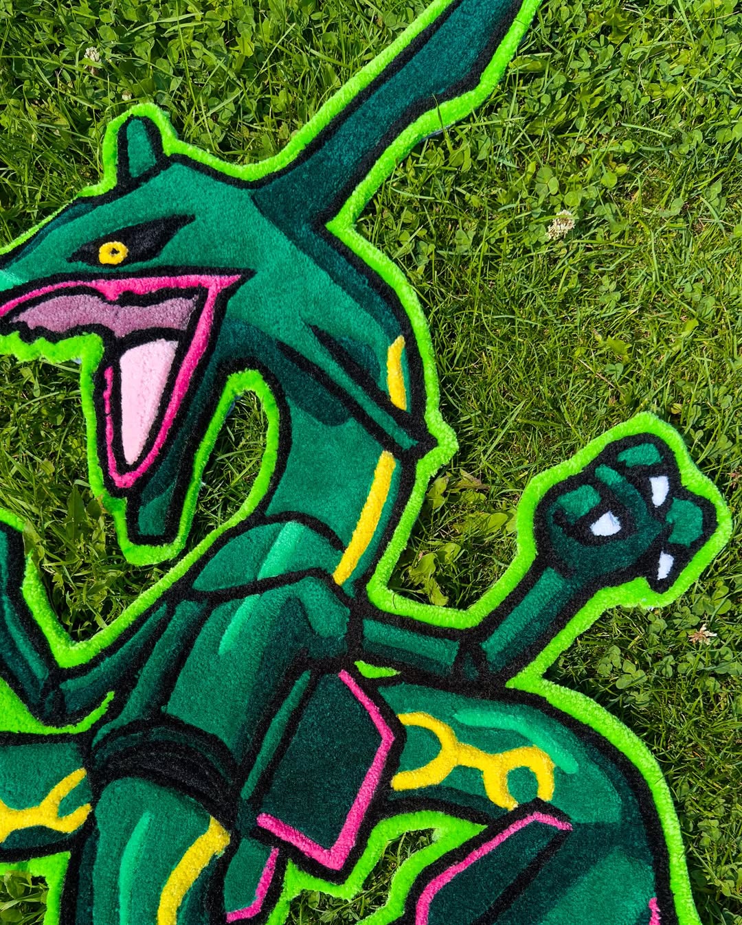 Custom Rayquaza Rug – Legendary Pokémon Anime Carpet for Gamers & Collectors