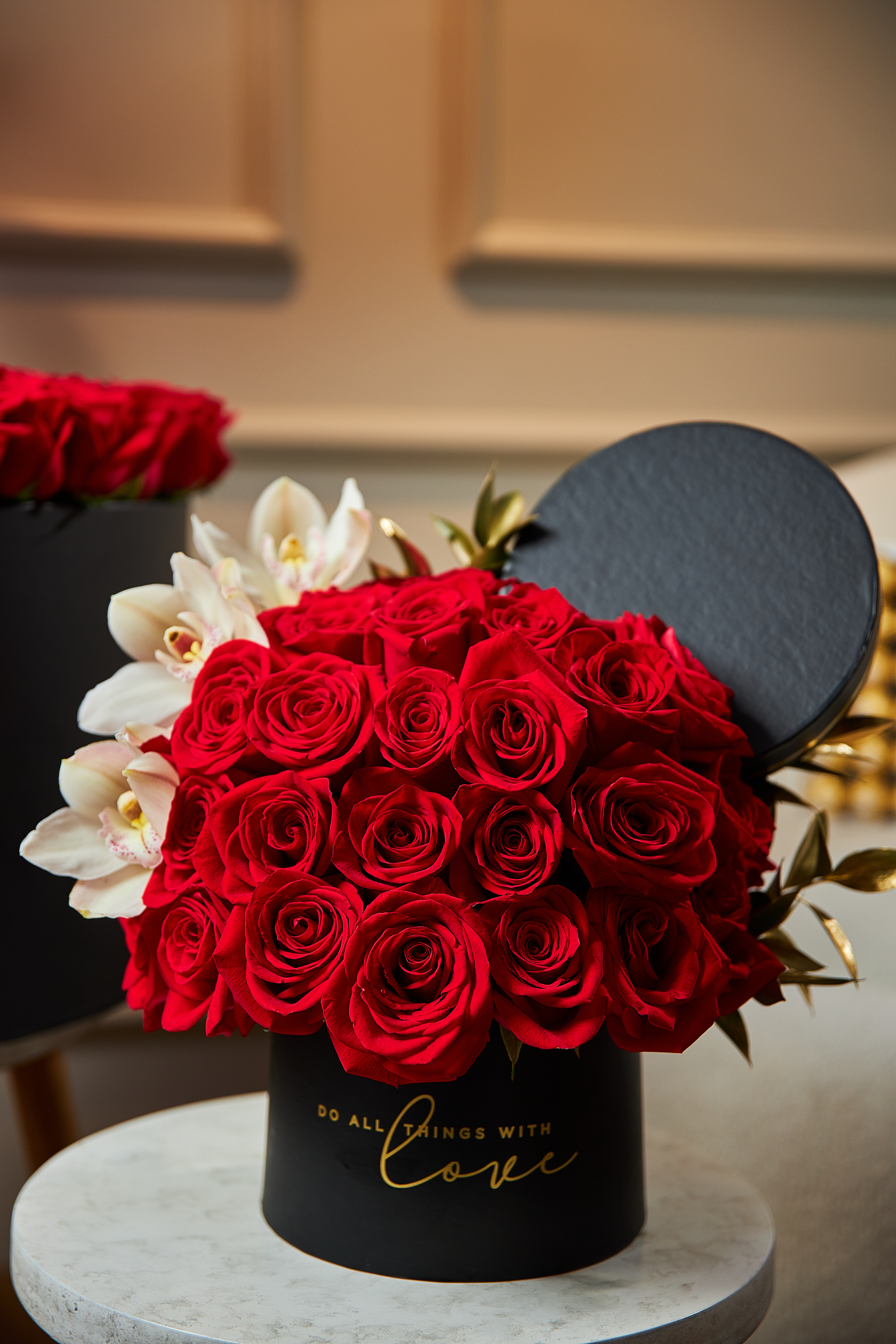 Box orquídeas 🌹🤍 - Floristería Majo Pereira