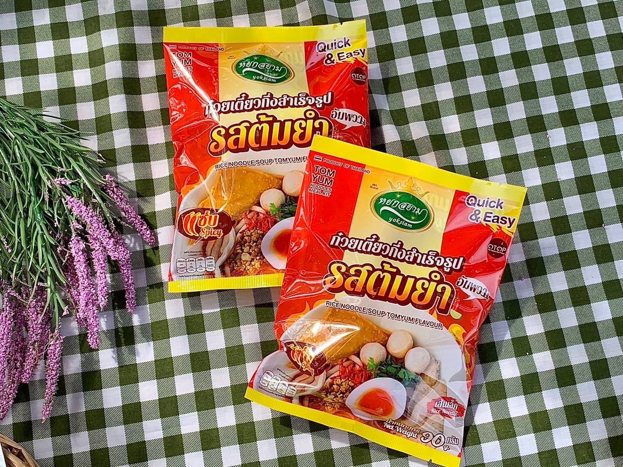 บะหมี่กึ่งสำเร็จรูปรสต้มยำ