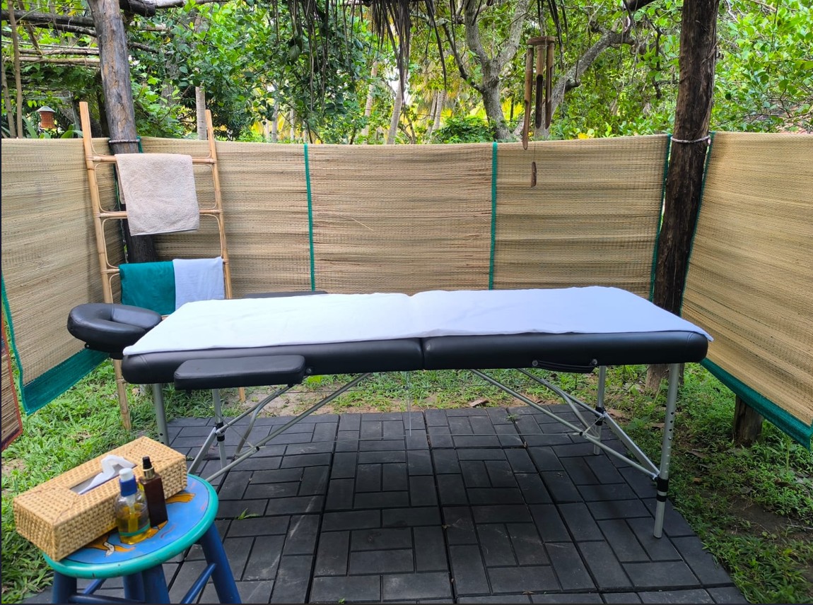 Activities at Thambiliwatte 2 - Alfresco massage options