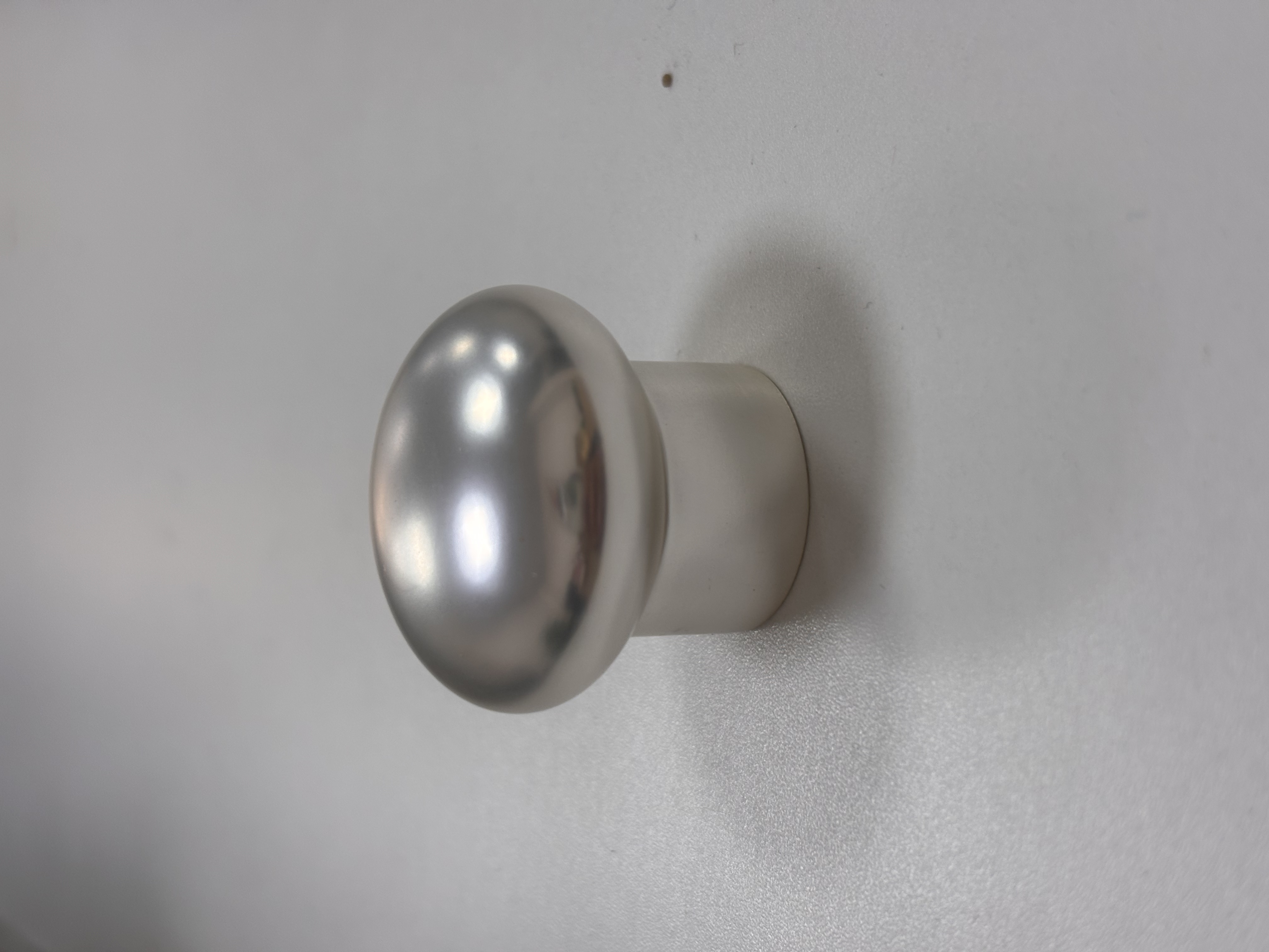 Zinc alloy perfume cap