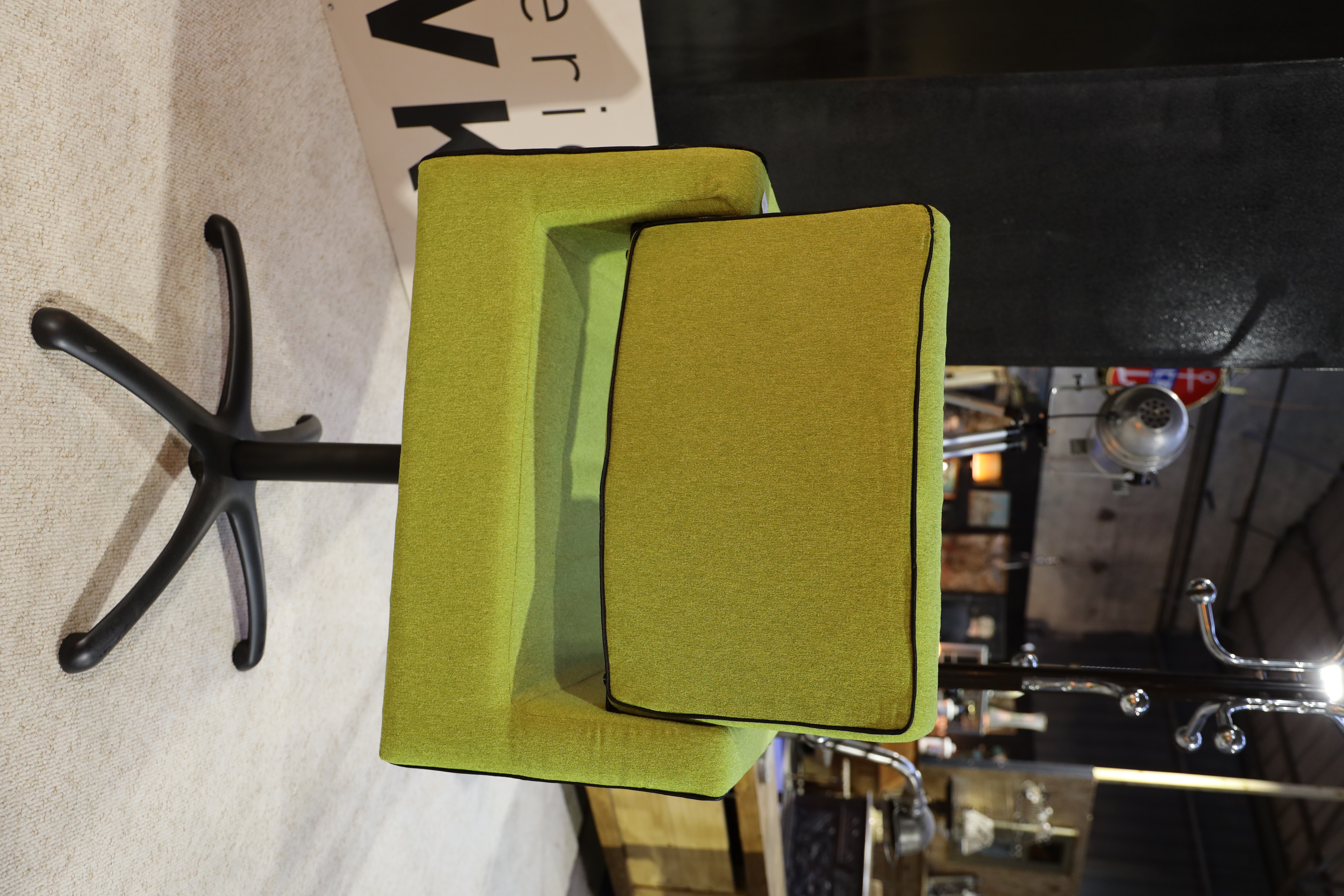 Fauteuil pivotant vintage