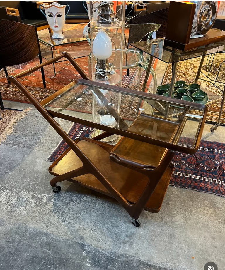 Superbe desserte roulante vintage