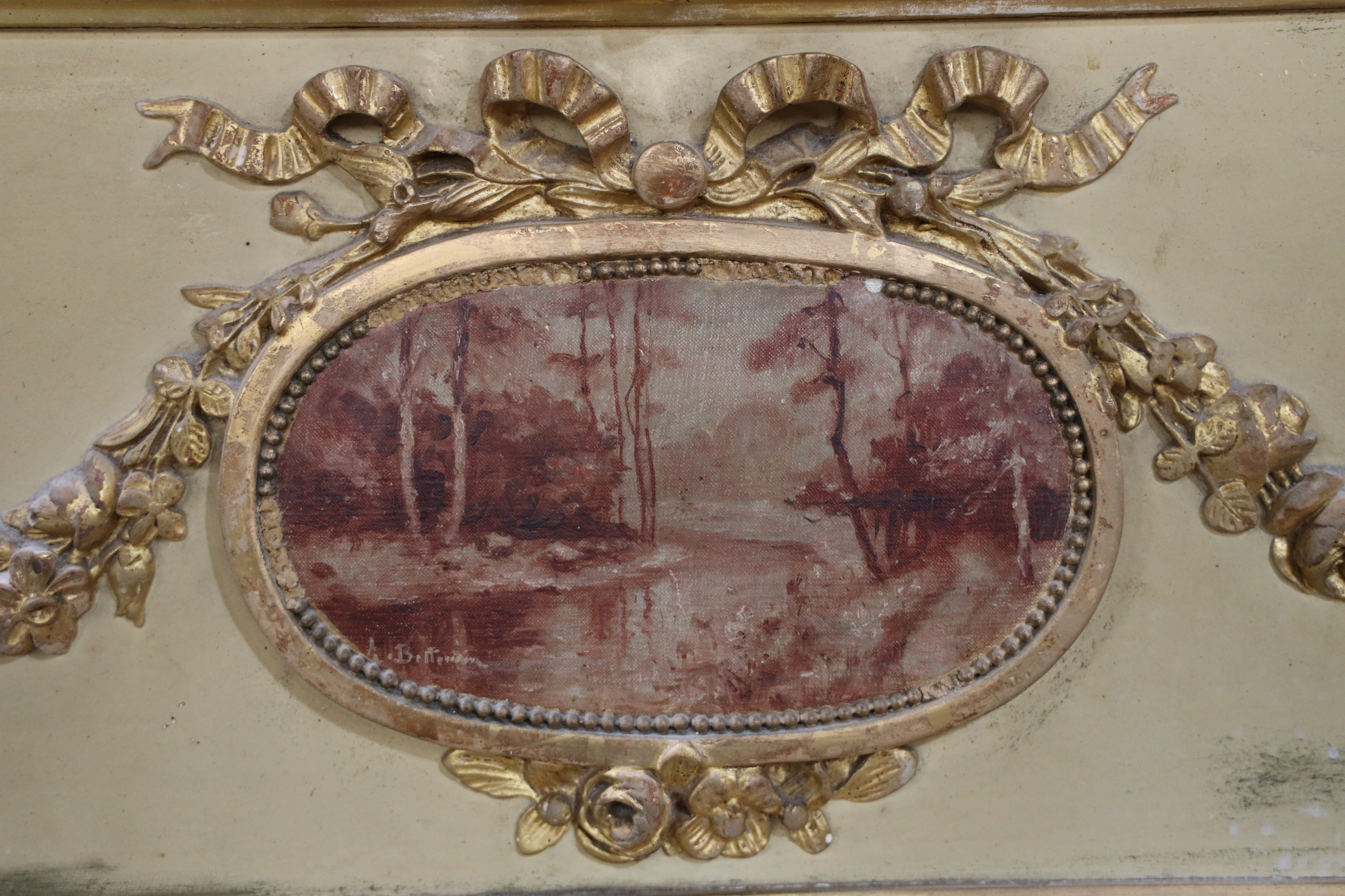 Grand miroir ancien à fronton