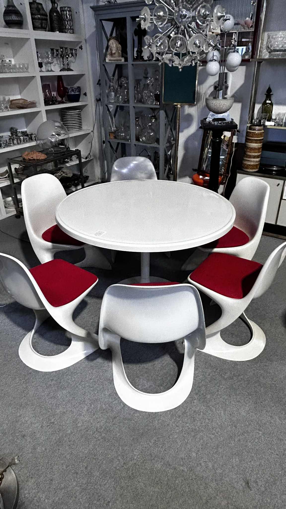 Ensemble table & chaises Casala 