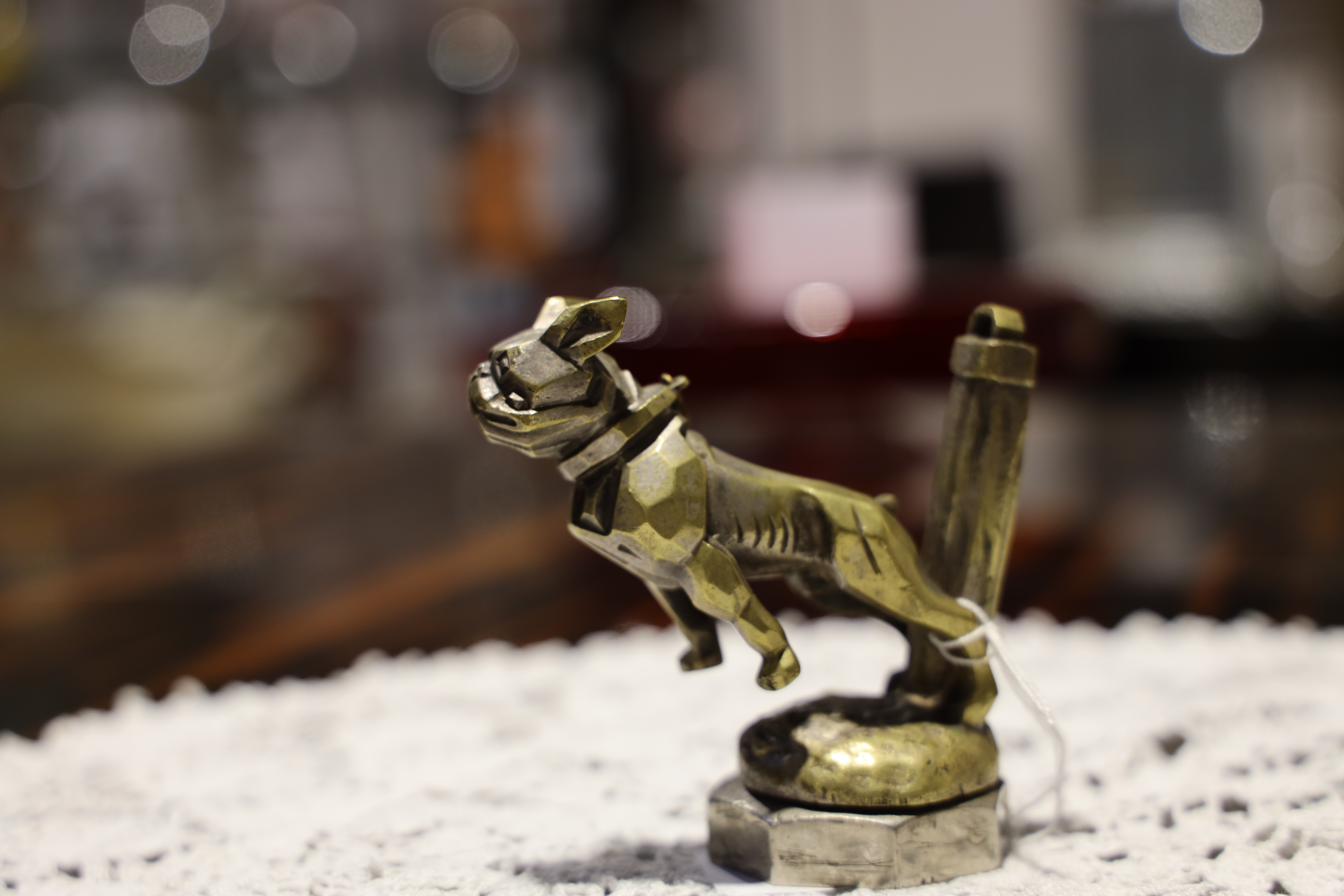 Mascotte automobile ancienne – “Bouledogue Marcel"
