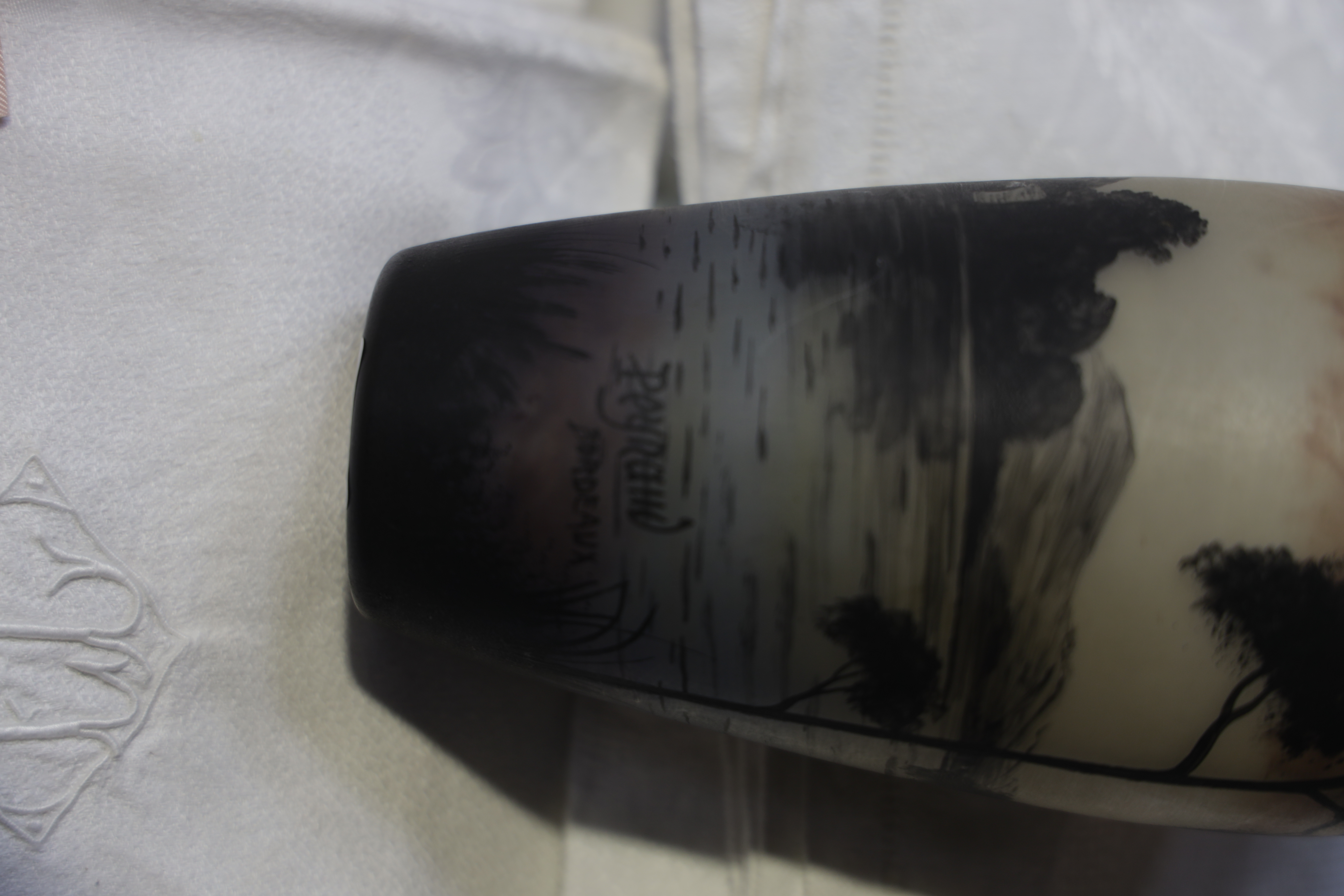 vase ancien Art nouveau signé  Peynaud bordeaux