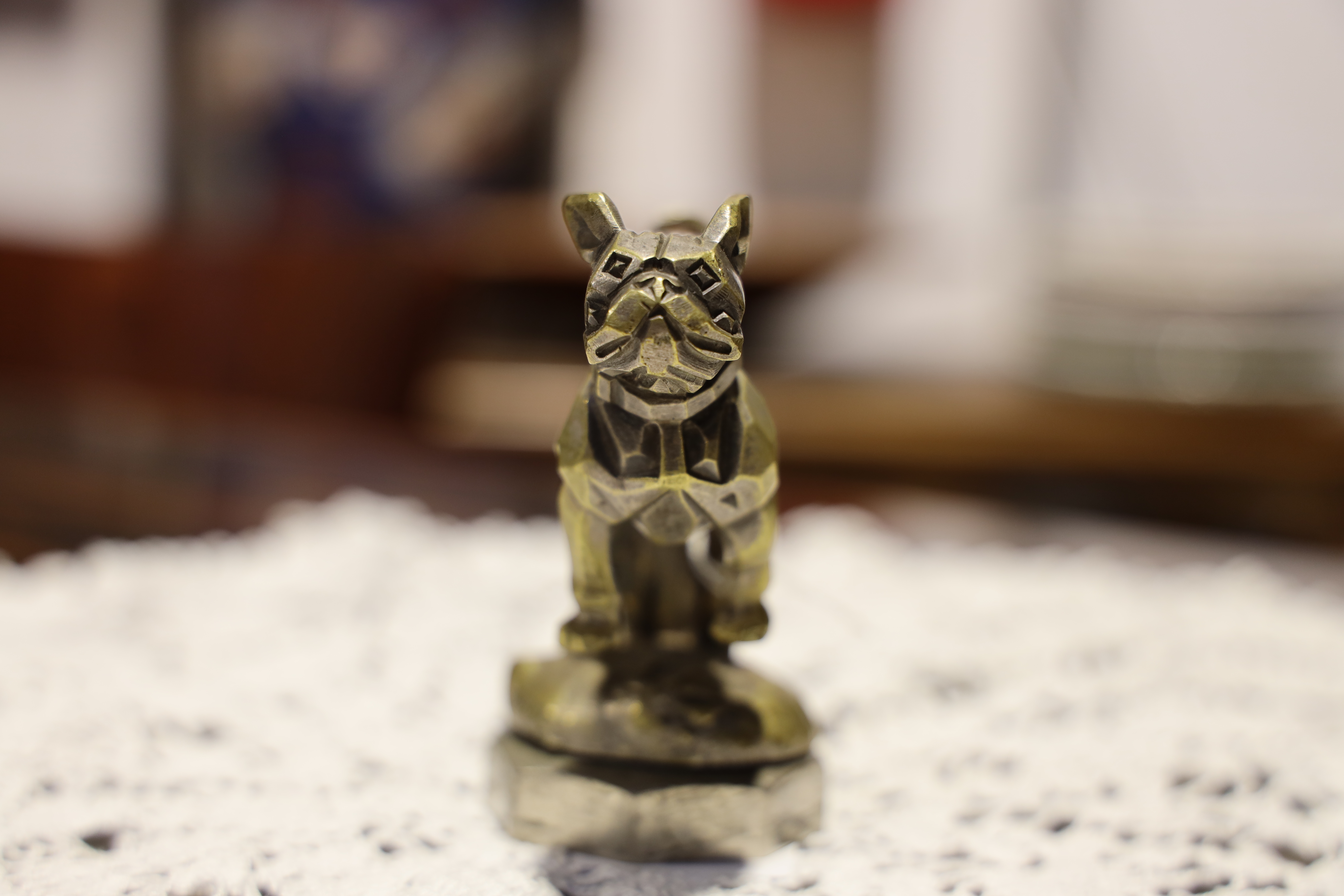 Mascotte automobile ancienne – “Bouledogue Marcel"