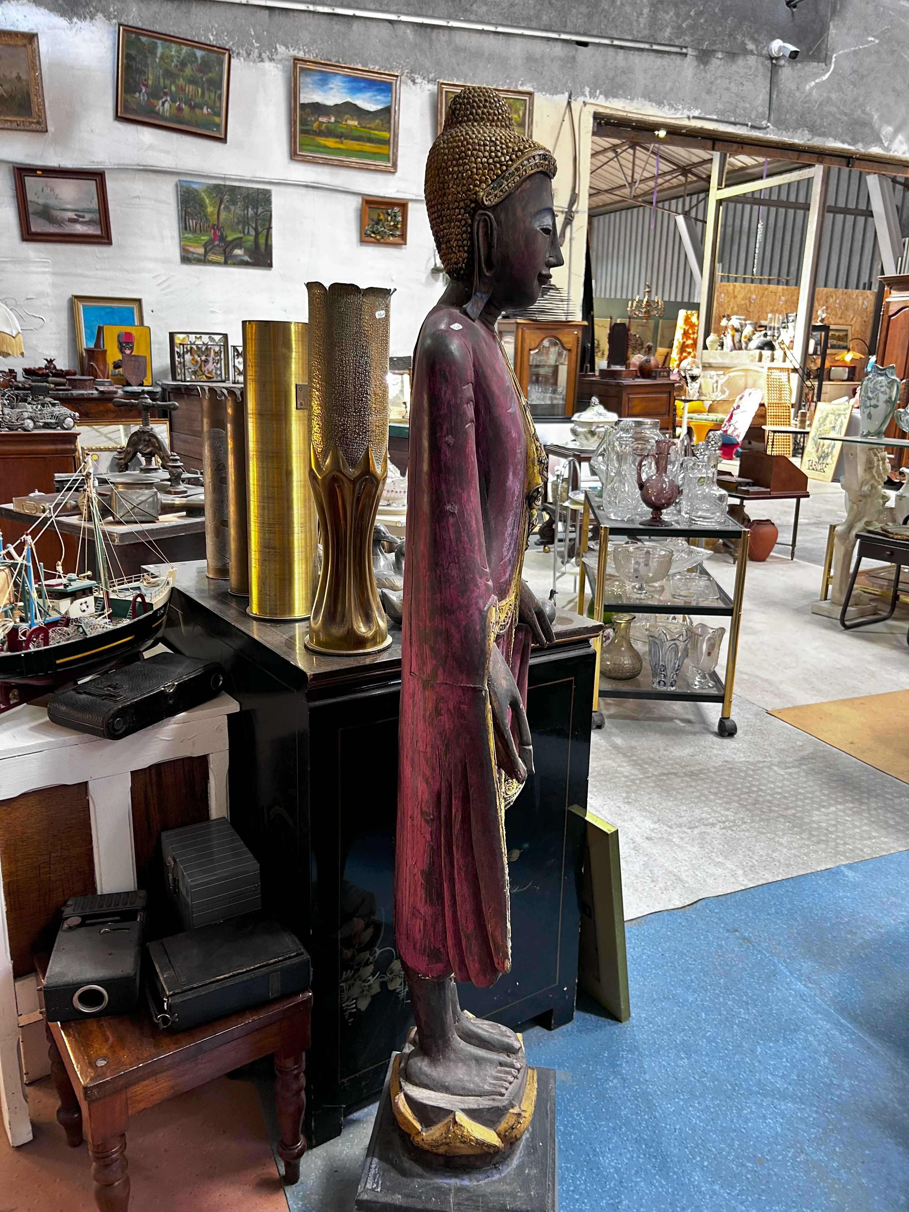 Grande statue de Bouddha