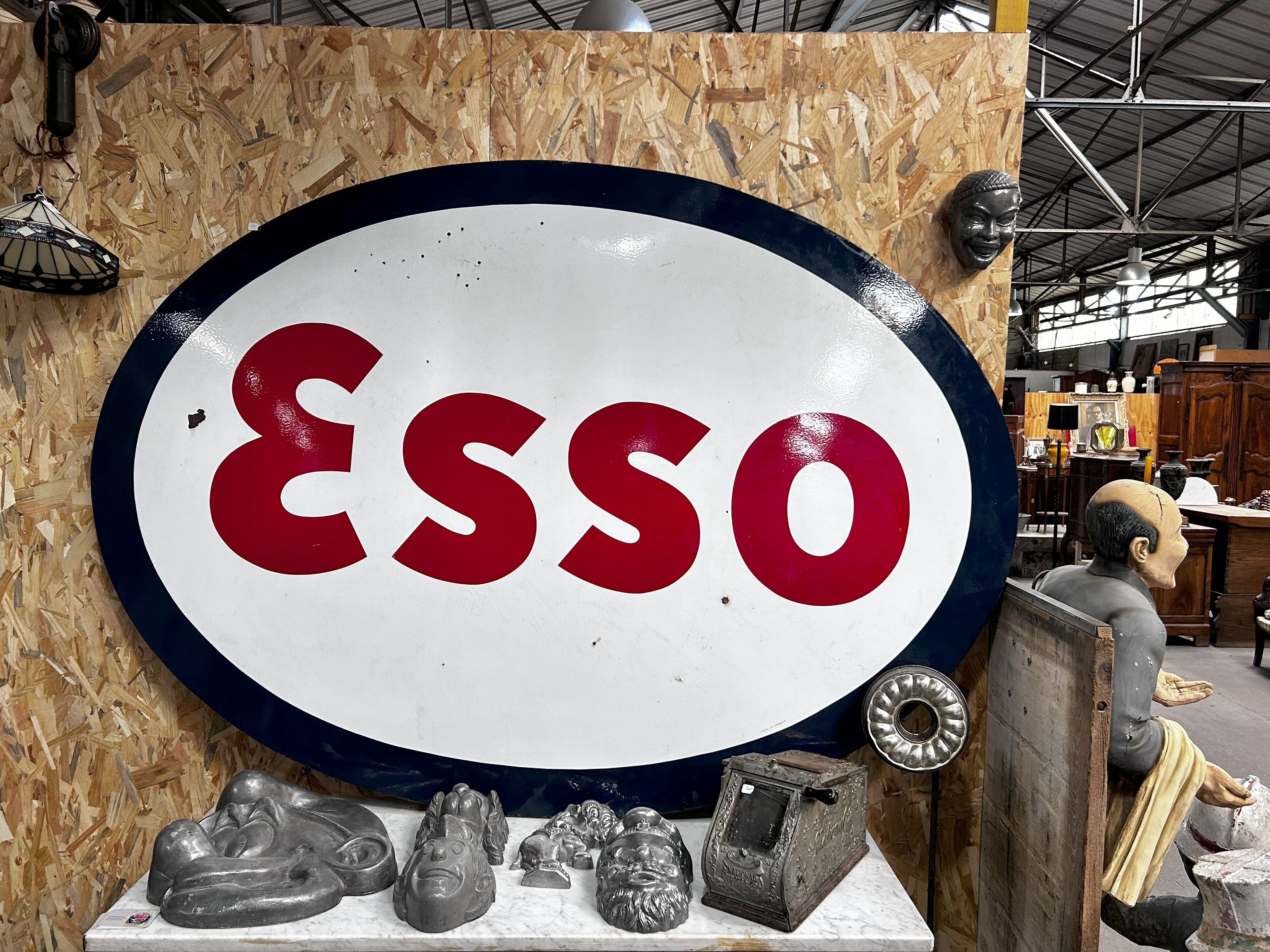 Grande plaque émaillée ancienne – Esso