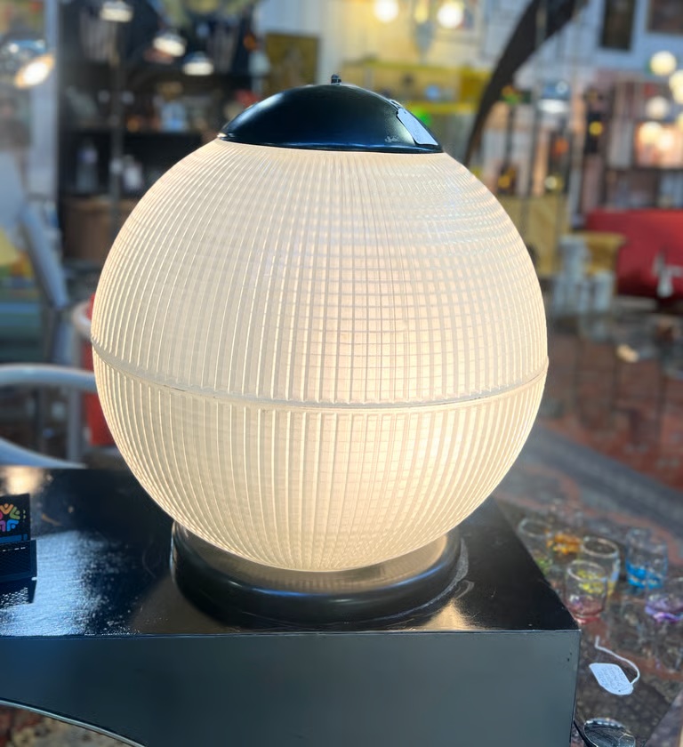 Grande lampe Holophane vintage 