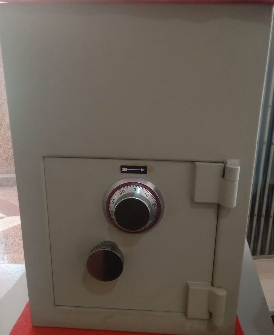 TIPE DEPOSITORY SAFE