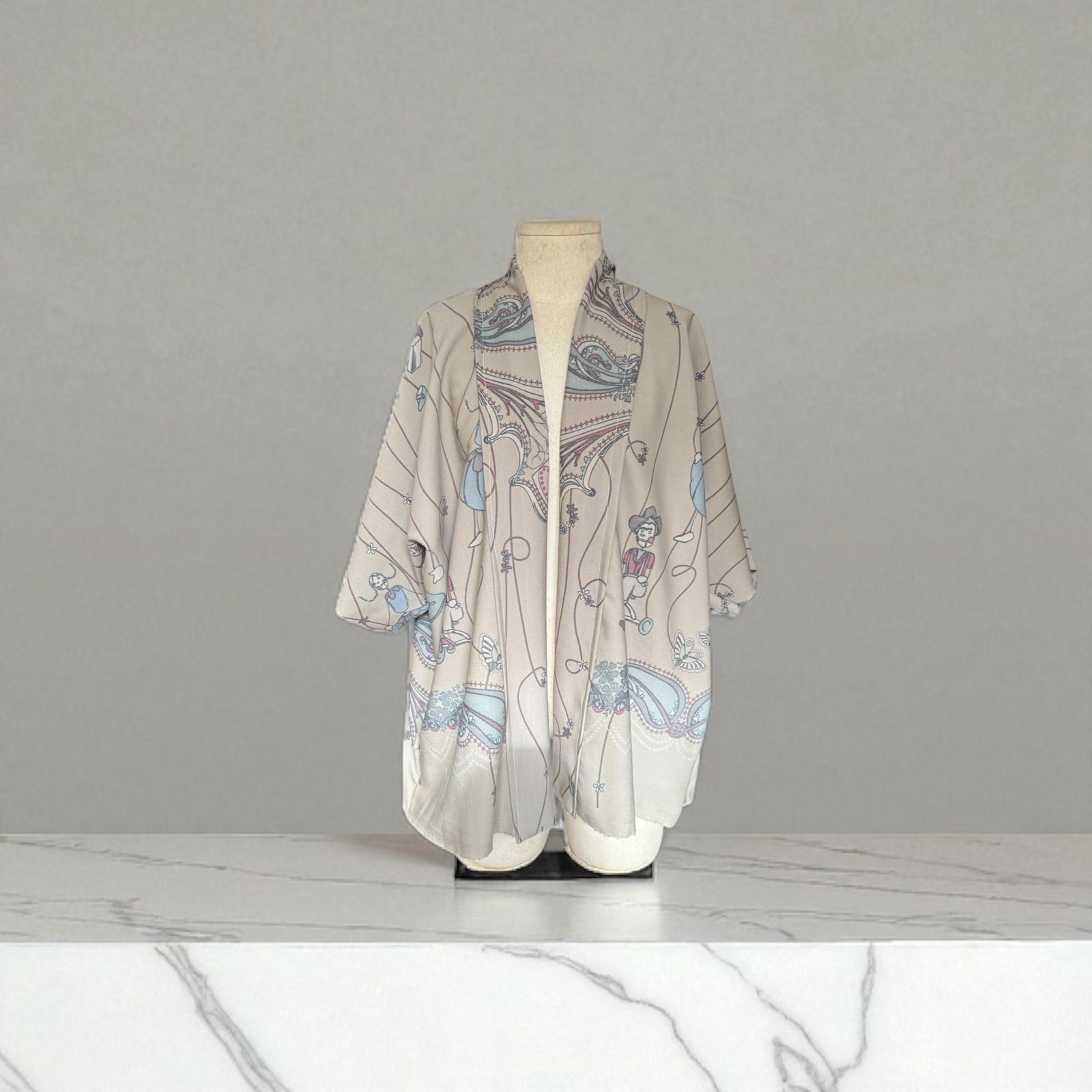  Kimono Bege Estampado 