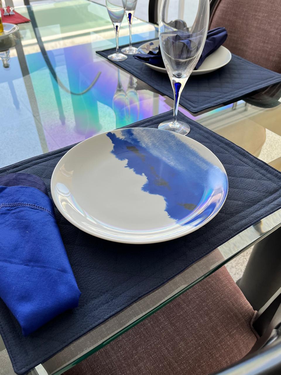 Prato de porcelana decorativo