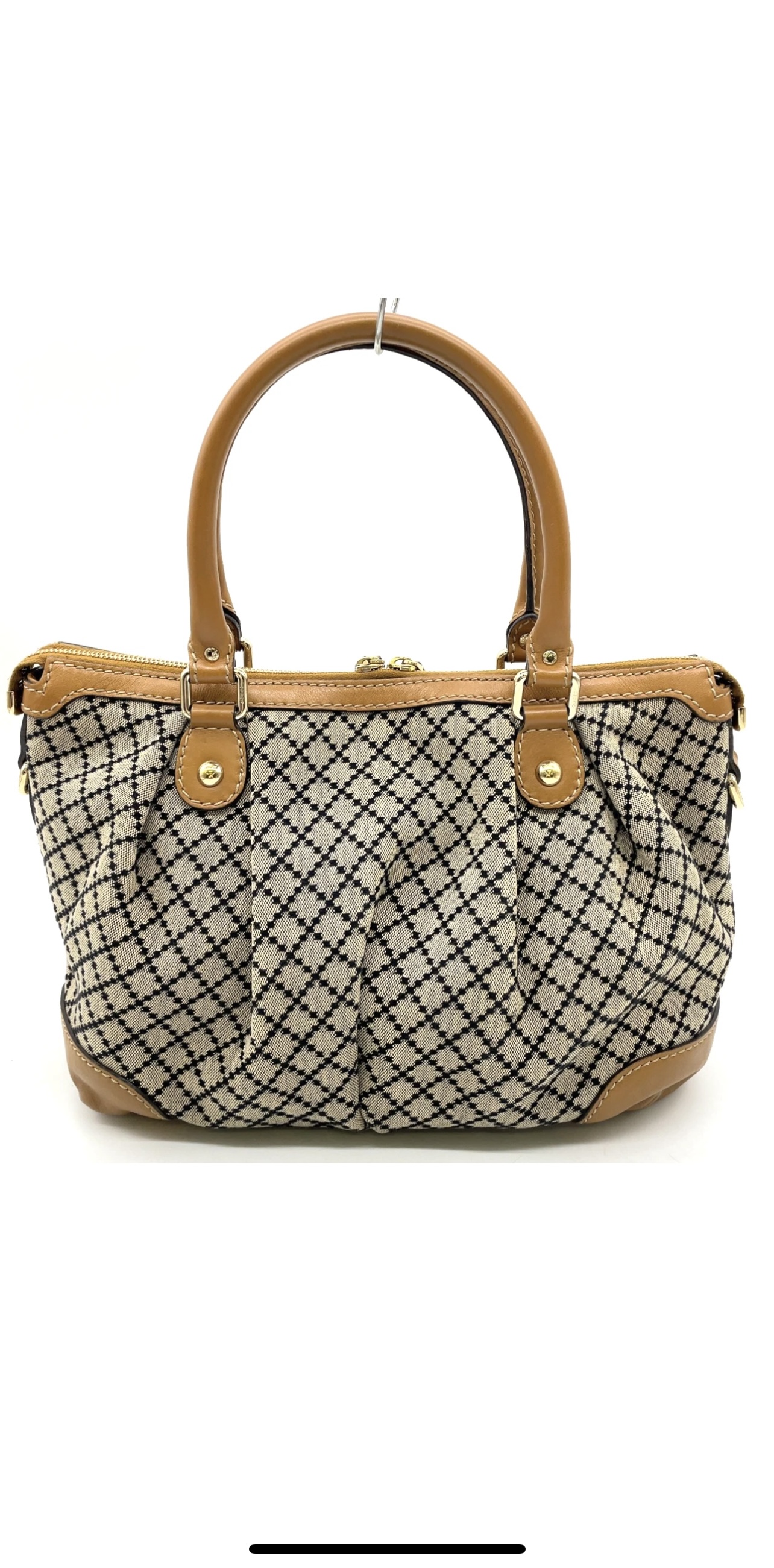 Gucci Sukey Shoulder Bag