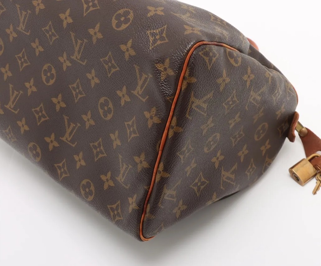 Louis Vuitton Monogram Speedy 30 with lock and keys