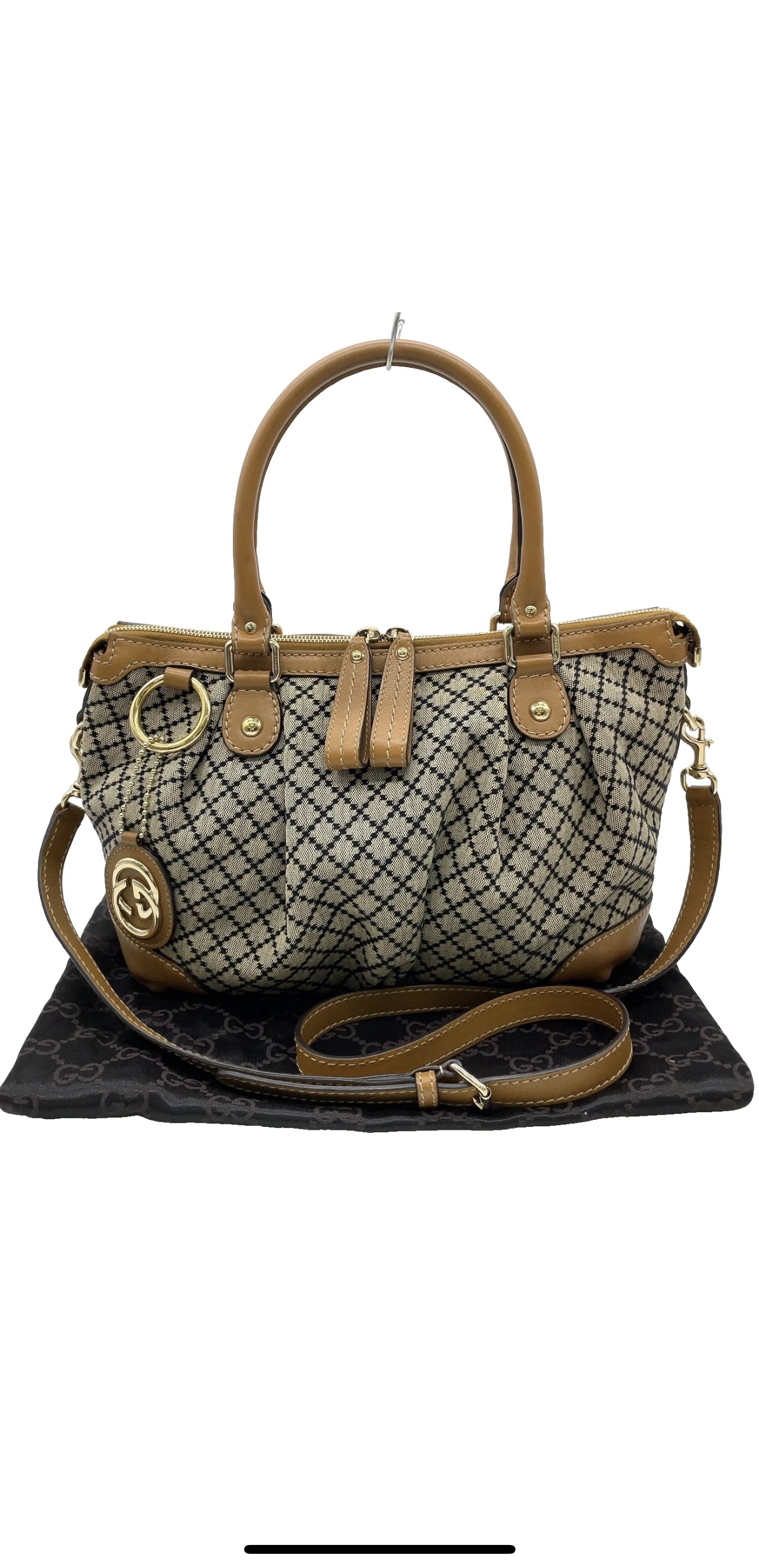 Gucci Sukey Shoulder Bag