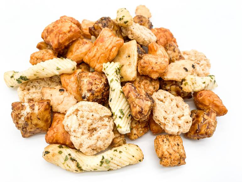 Japanese Rice Crackers Snack Mix