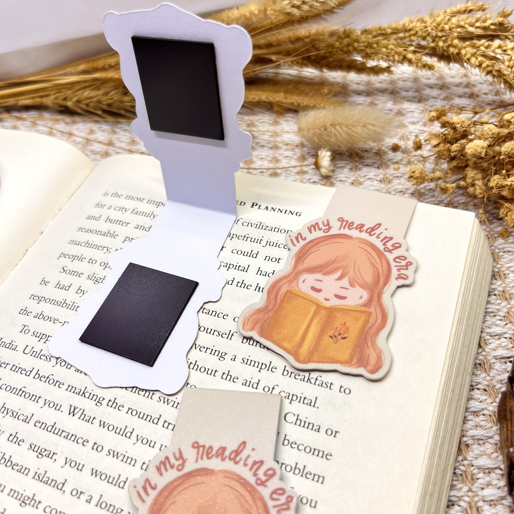 Booktrovert Collection | Solo Magnetic Bookmarks