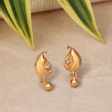 Elegant Gold Drop Earrings