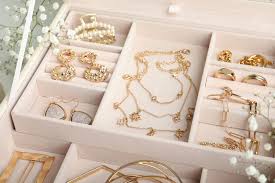 Elegant Gold Jewelry Set