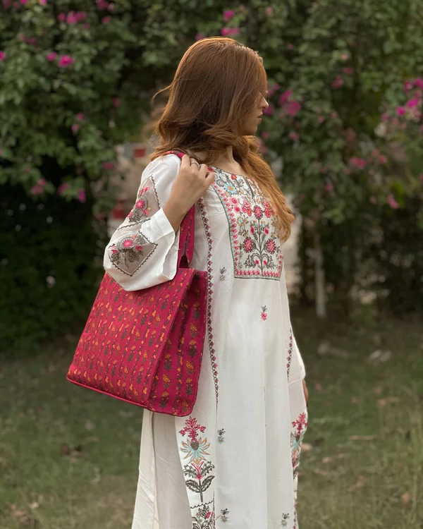 Floral Pattern Tote Bag