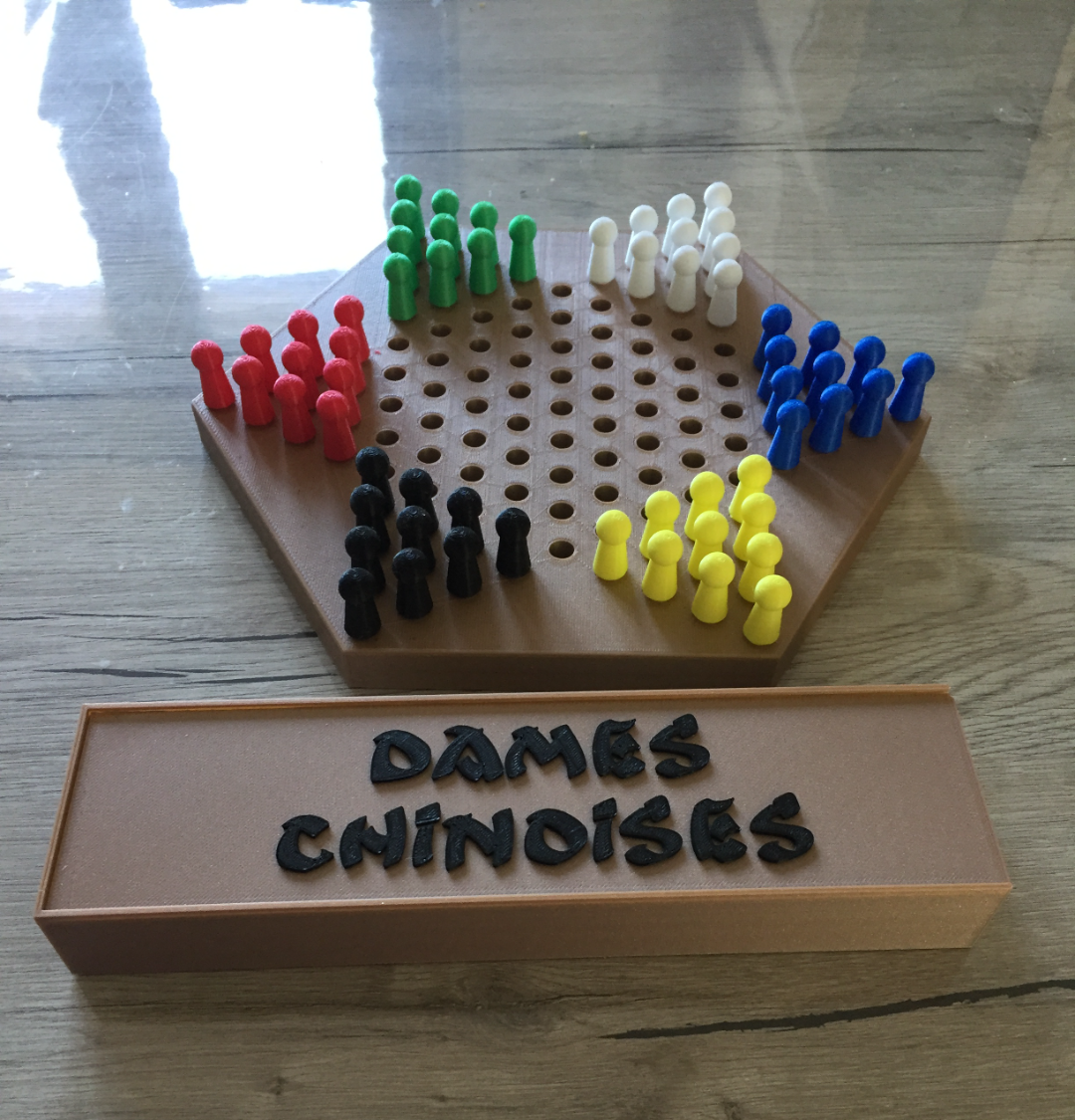 Chinese Checkers Board Game