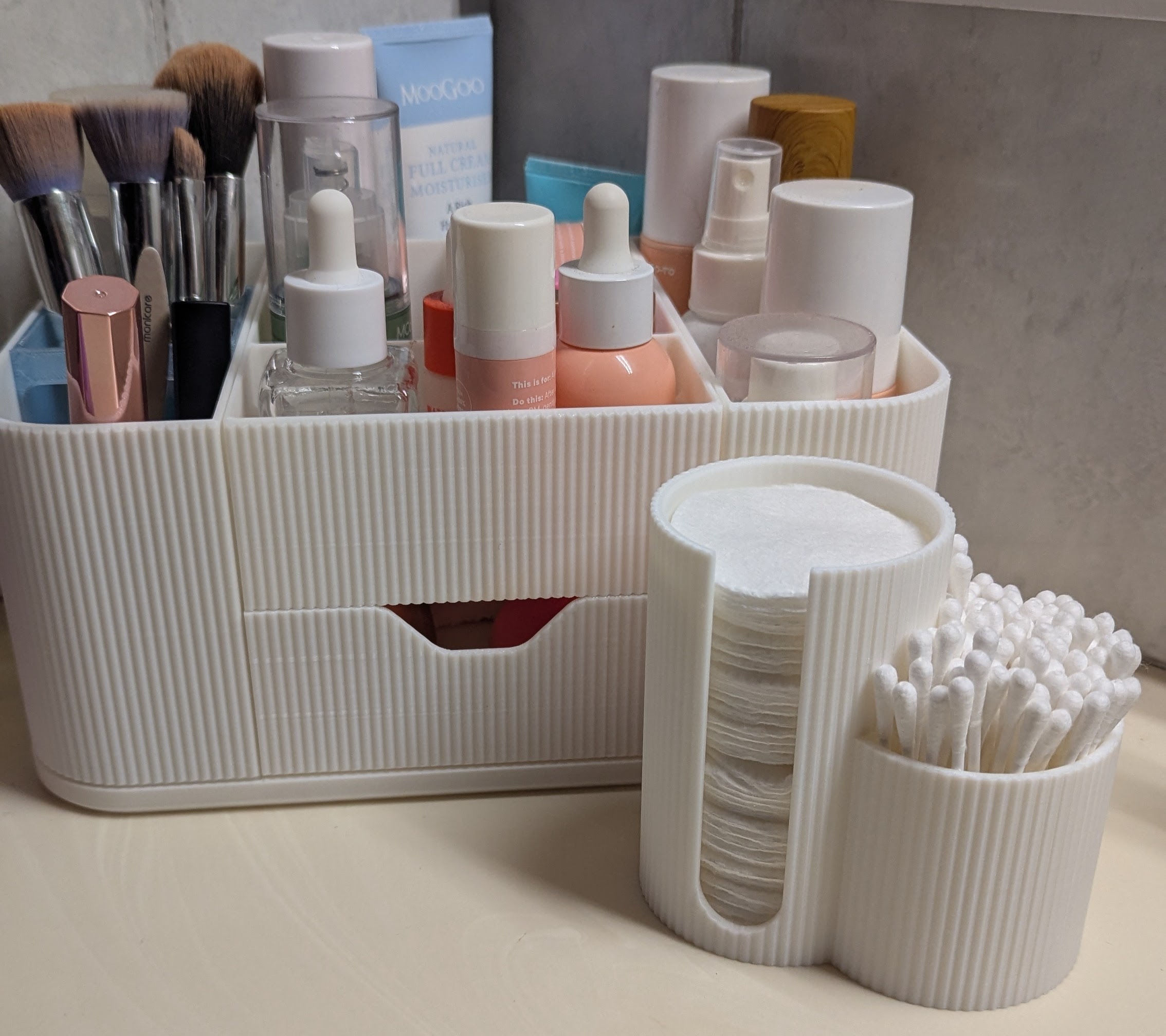 Cosmetic Storage Organizer