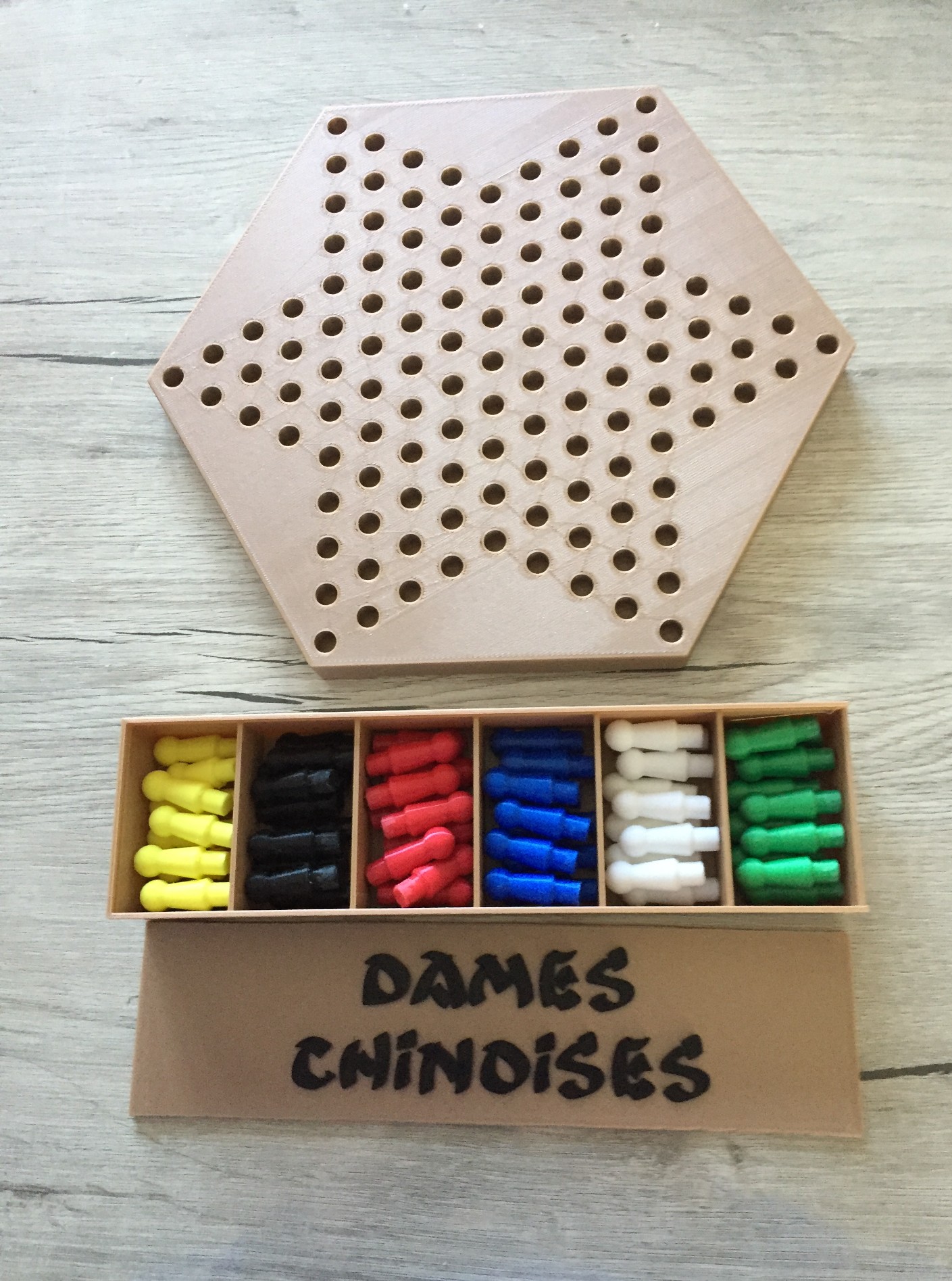 Chinese Checkers Board Game