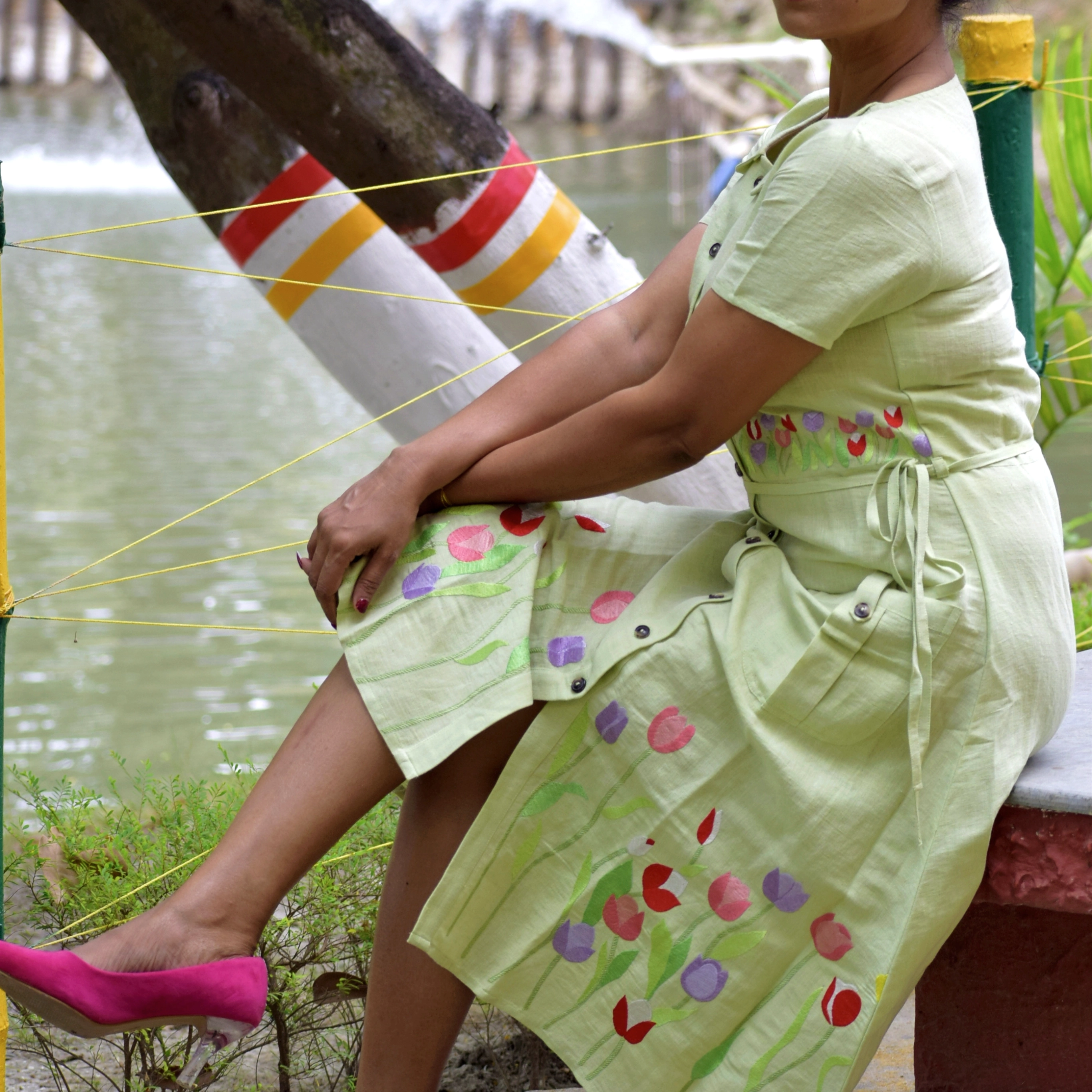 MARRAKECH - Smart fit, A Line One-Piece Frock Slim Dress with Short Sleeve and Peter-pan Collar.