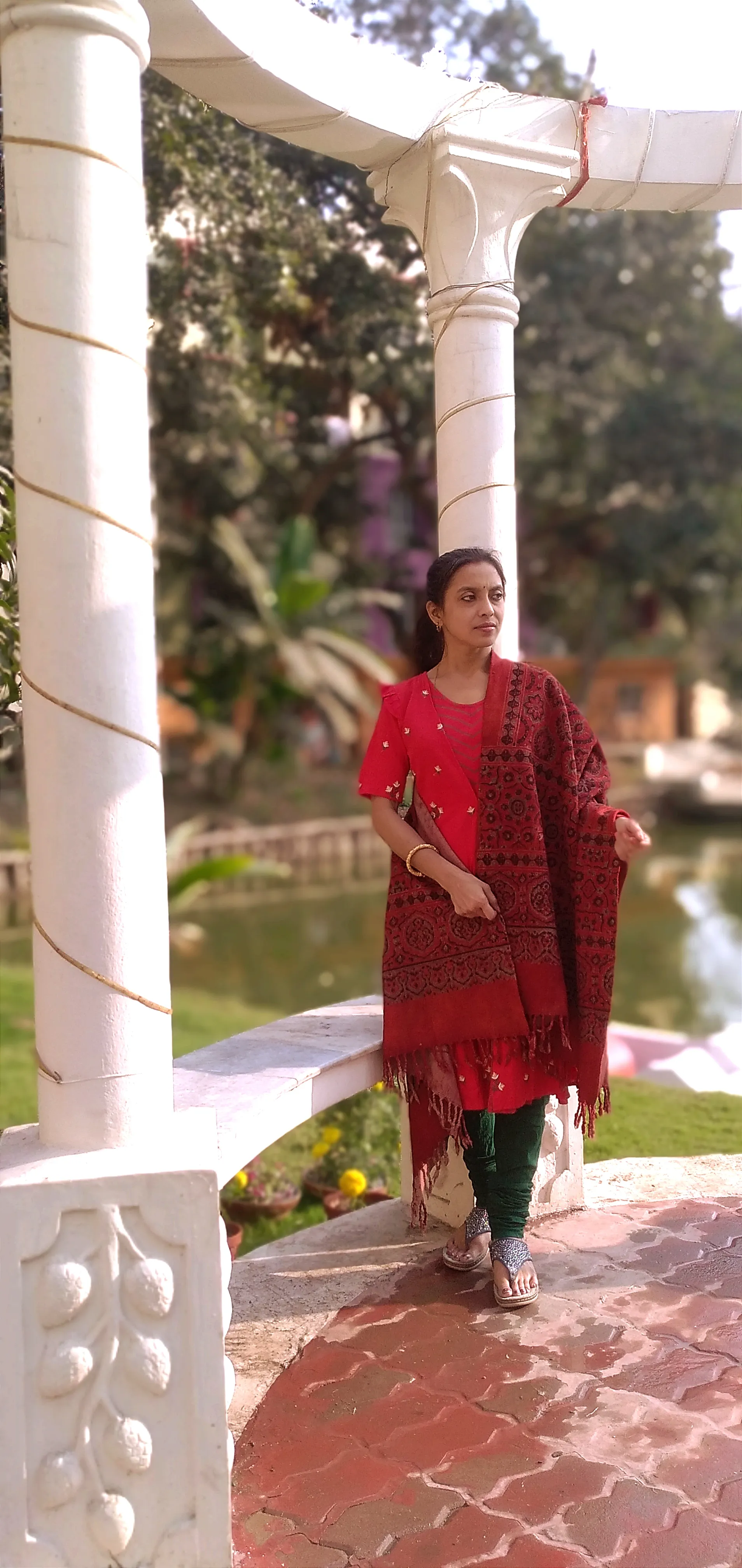 Shayari - Ajrakh-Printed Premium HandWoven Khadar Cotton Shawls - Matt Madder Red