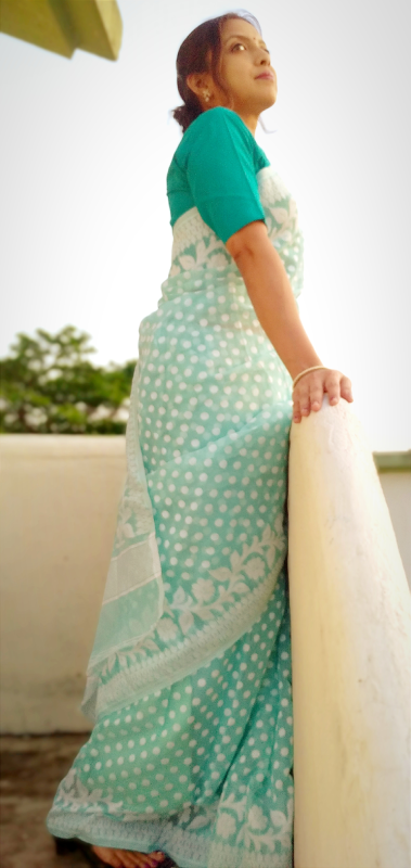 SUBHRA- Premium HandWovenQuality Muslin Cotton Jamdani Saree in Ice Blue tone with off White Thread & Zari Work.