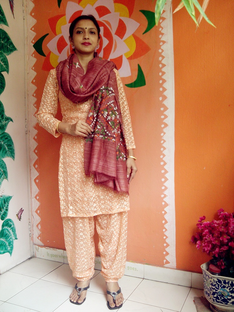 Brazen Pink - Bengal Nakshi Kantha Embroidered Tussar Gicha Silk Handloom Duppatta.