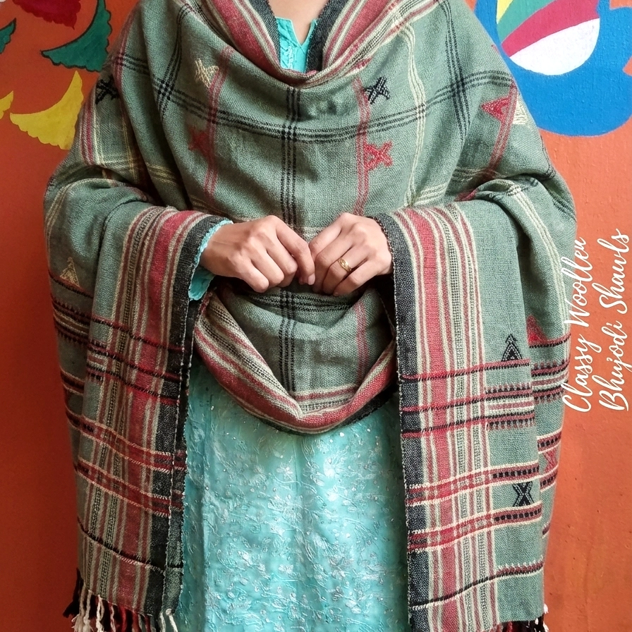 Silence of Desert - Kutch | Bhujodi Handwoven Desi Sheep Wool Shawl -Calm Green.