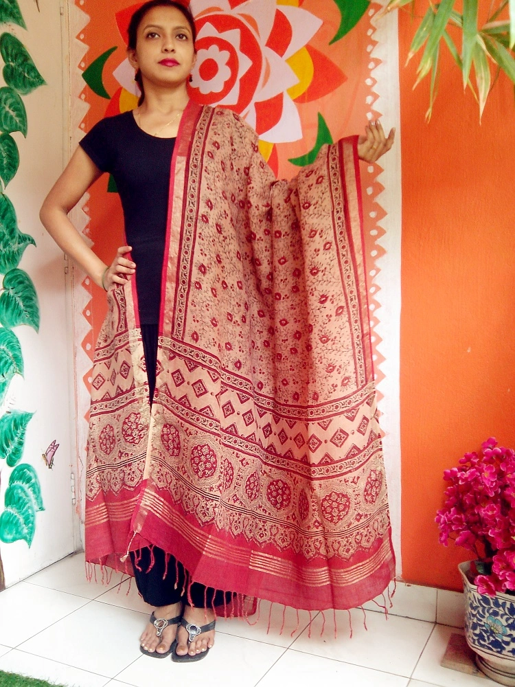 Gulfaam - Peach & Red Ajrakh-printed Linen Dupatta With Zari Border --Your Classic Accessory.