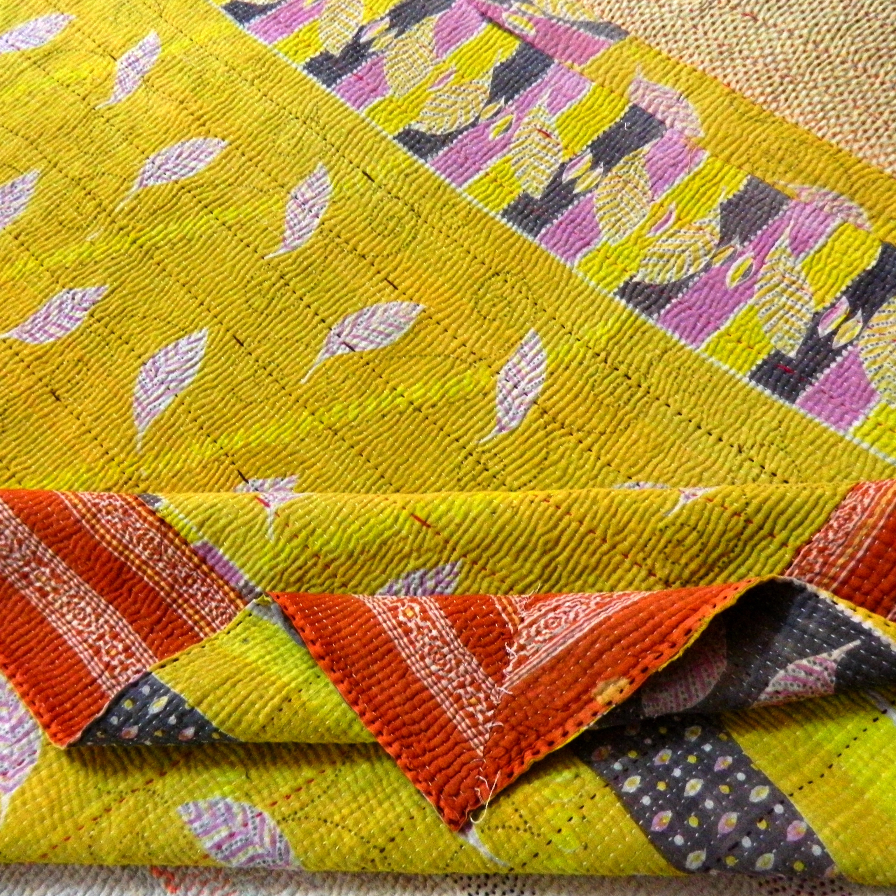 EMBROIDERED ECHO  - Reversible Double Sided Floral Pattern Hand Stitched Kantha Quilt -[4 Layers]