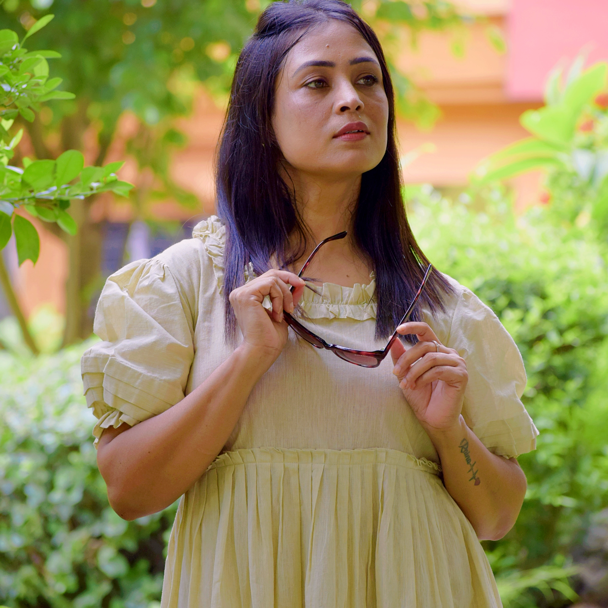 VICTORIAN MASQUERADE II - Solid Lace Up Side Ruffle Dress Puff-Sleeve Party Wear.