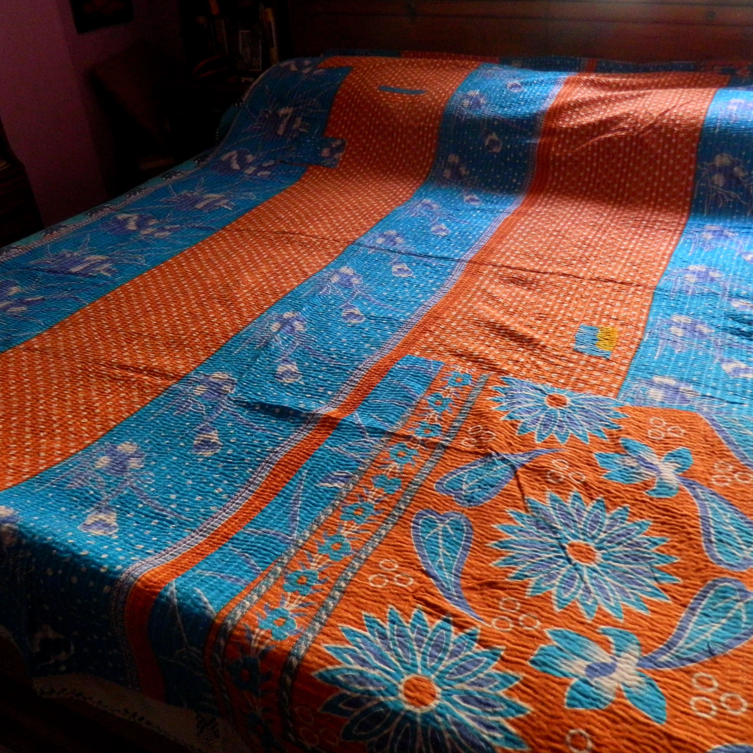 STITCHED LOVE  - Double sided Floral Pattern Hand Stitch Kantha Quilt -[4 layers]