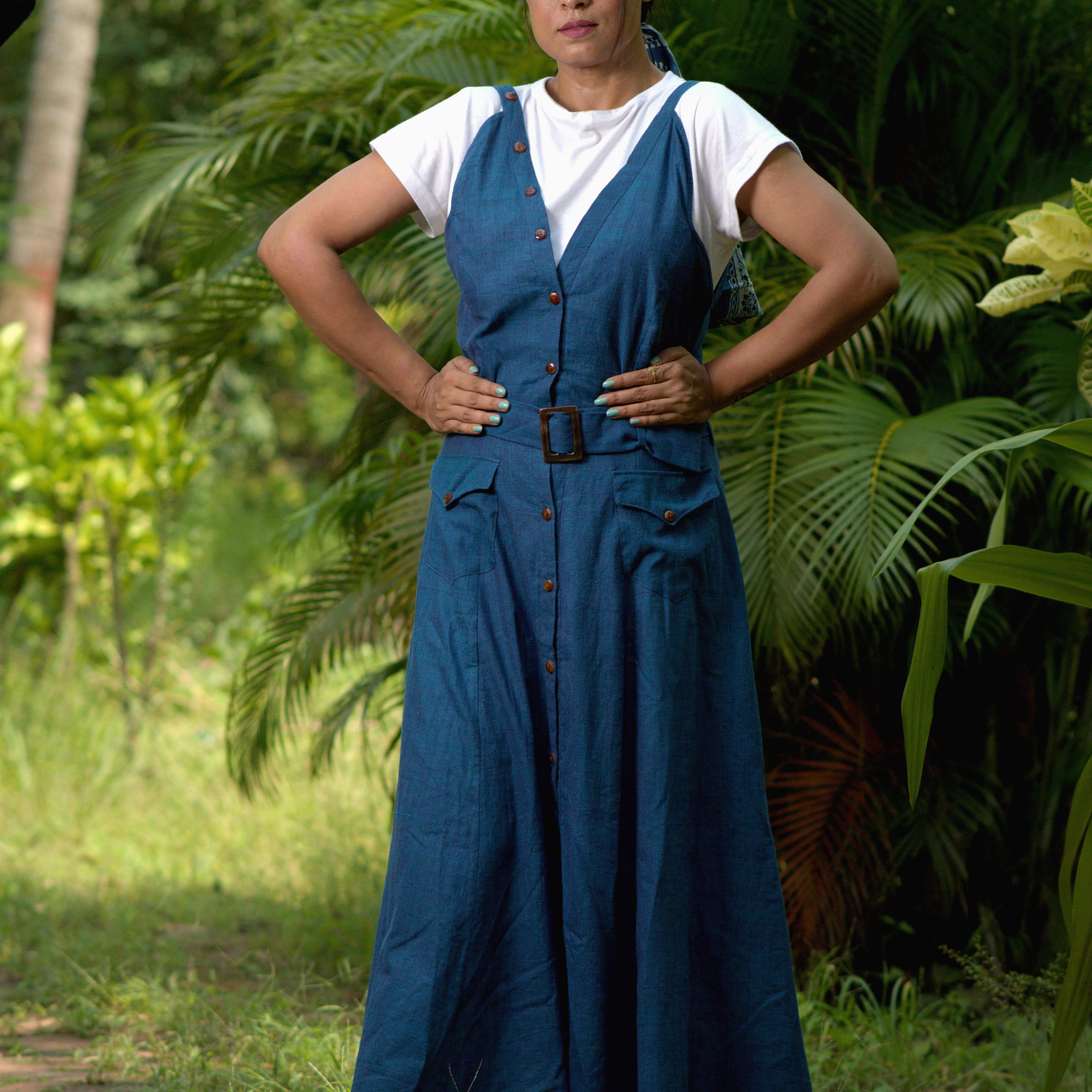 VALENTINE FLAME - V-Neck, Horn Button Front Closure,Belted Waist Flared Cotton Summer Dress.