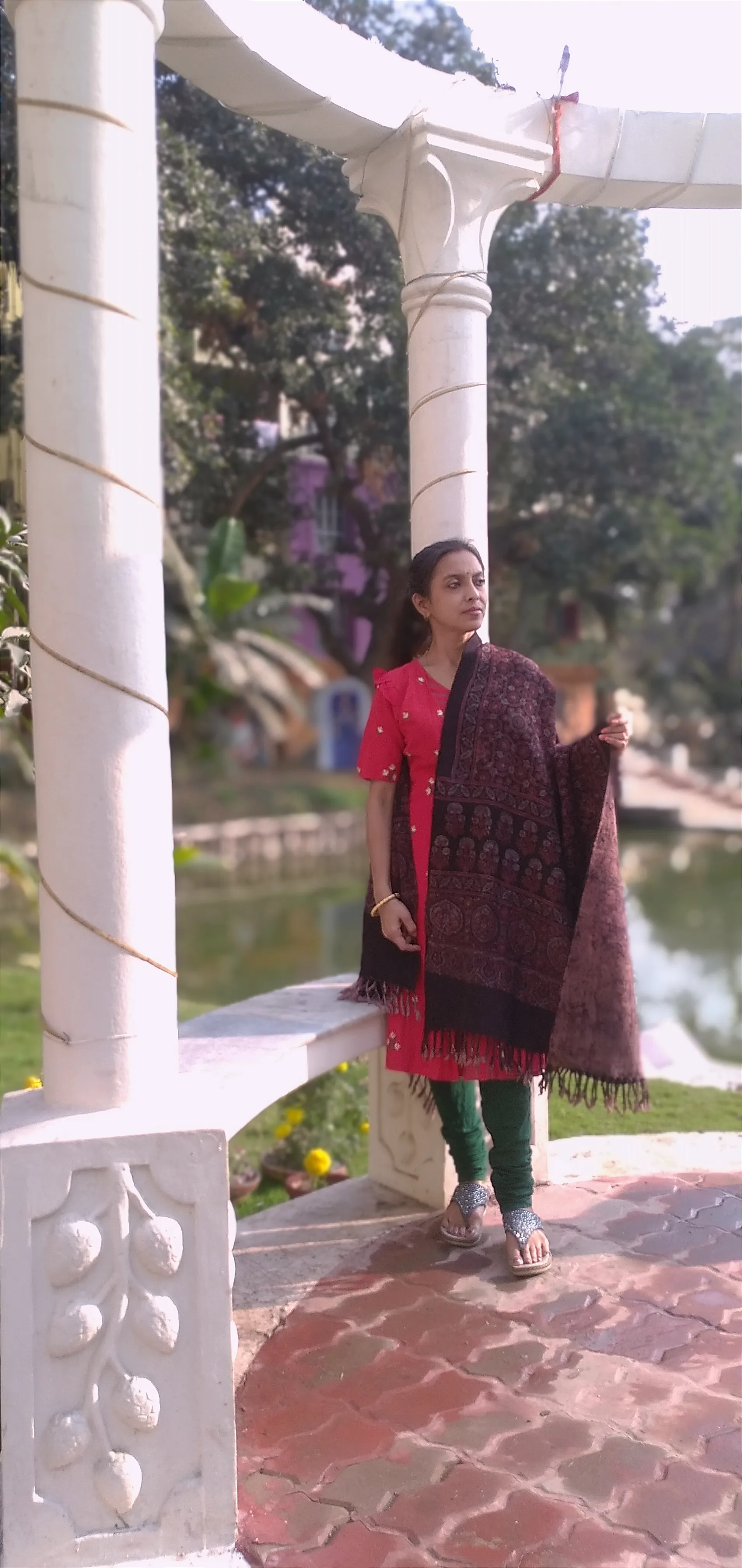 Mashrabiya - Ajrakh-Printed Premium HandWoven Khadar Cotton Shawls -Dark Cocoa Brown