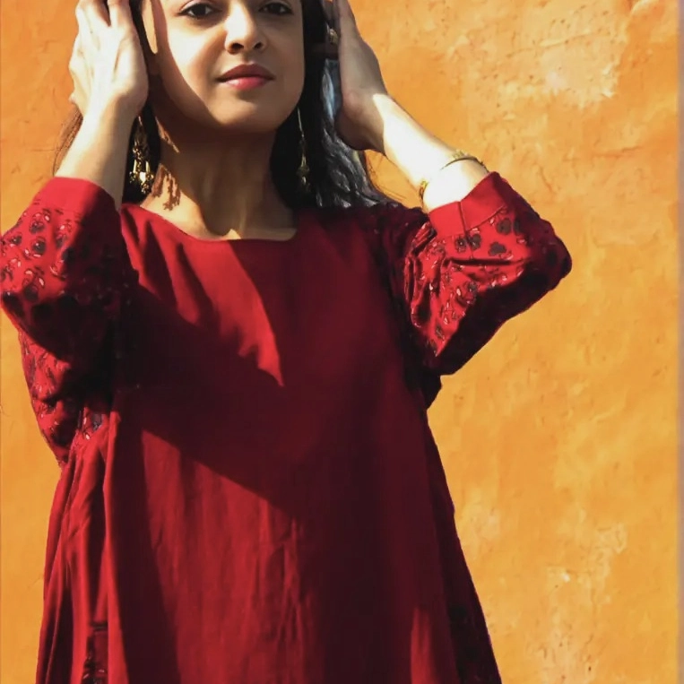 ZENICA - Casual fit, A Line One-Piece Free Flow Dress .