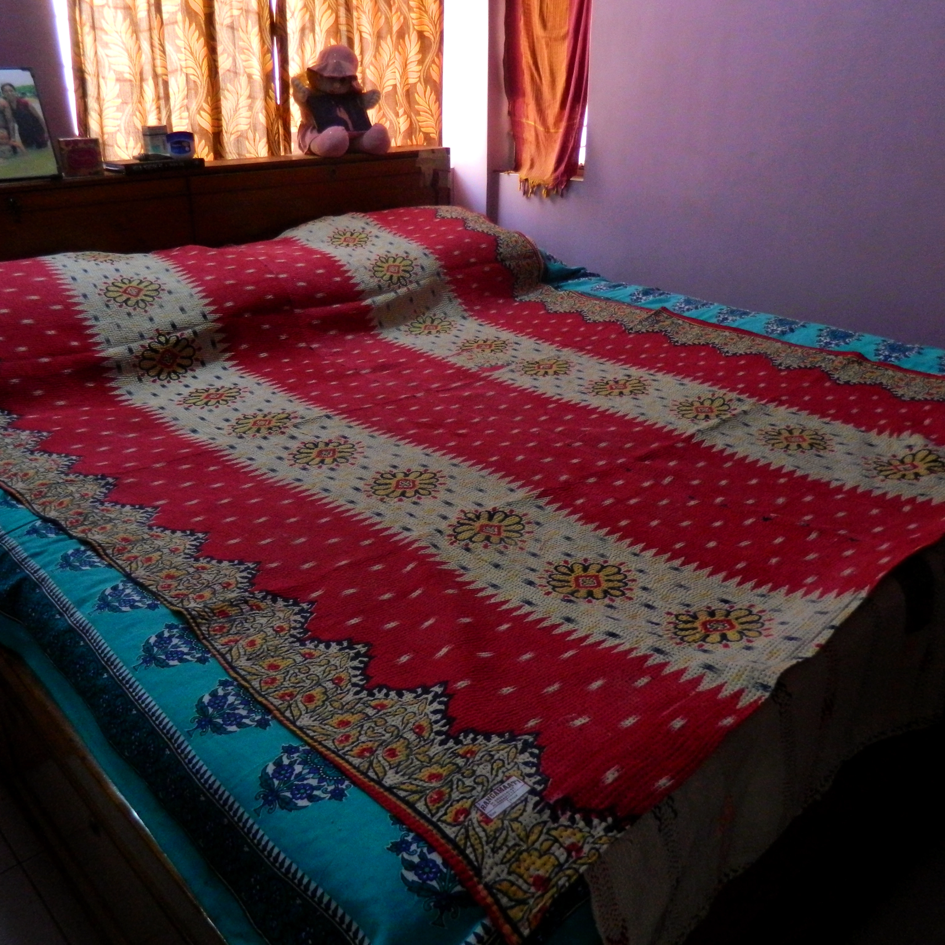 QUILTED JOURNEY  - Reversible Double Sided Floral Pattern Hand Stitched Kantha Quilt-[4 Layers]