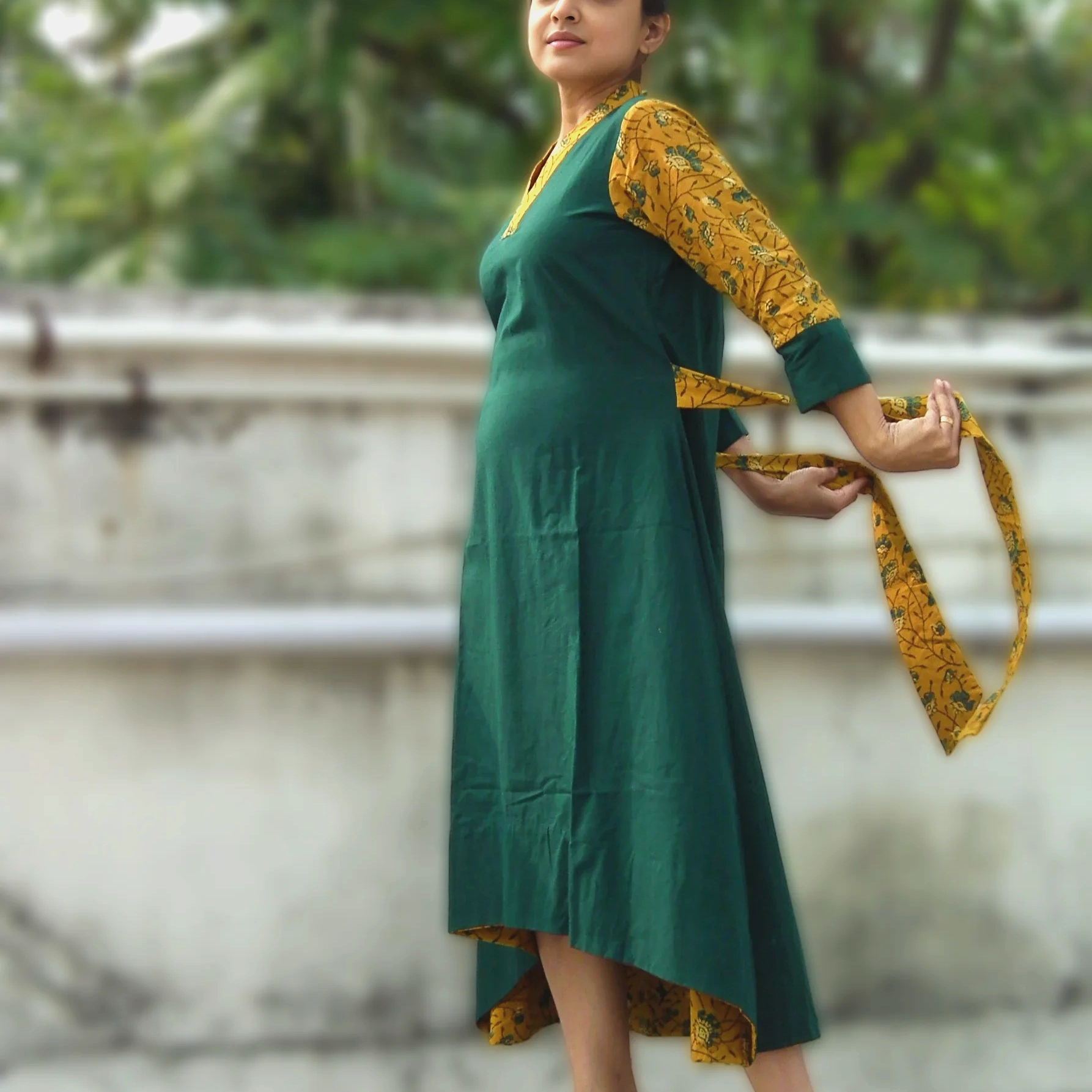 NAIFARU - Dual tone Maxi Dress with Belt,Ajrakh block Printed Sleeves ,Neck Line and Belt.